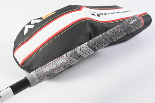 TaylorMade M2 2016 Driver / 10.5 Degree / Stiff Flex Ventus Red 5 Shaft