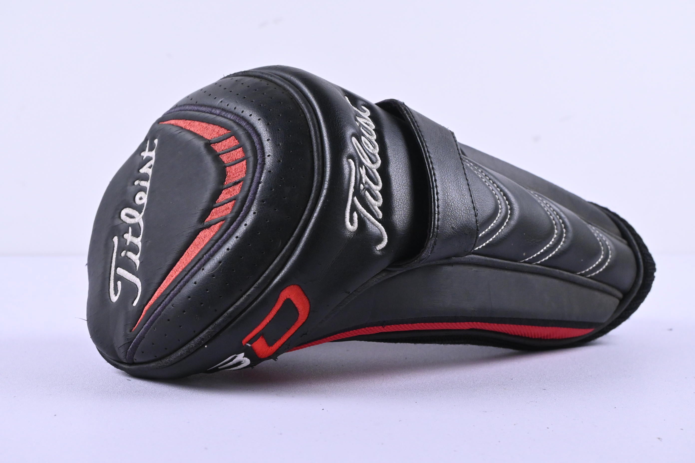 Titleist 913 D2 Driver / 12 Degree / Regular Flex Bassara 50 Shaft