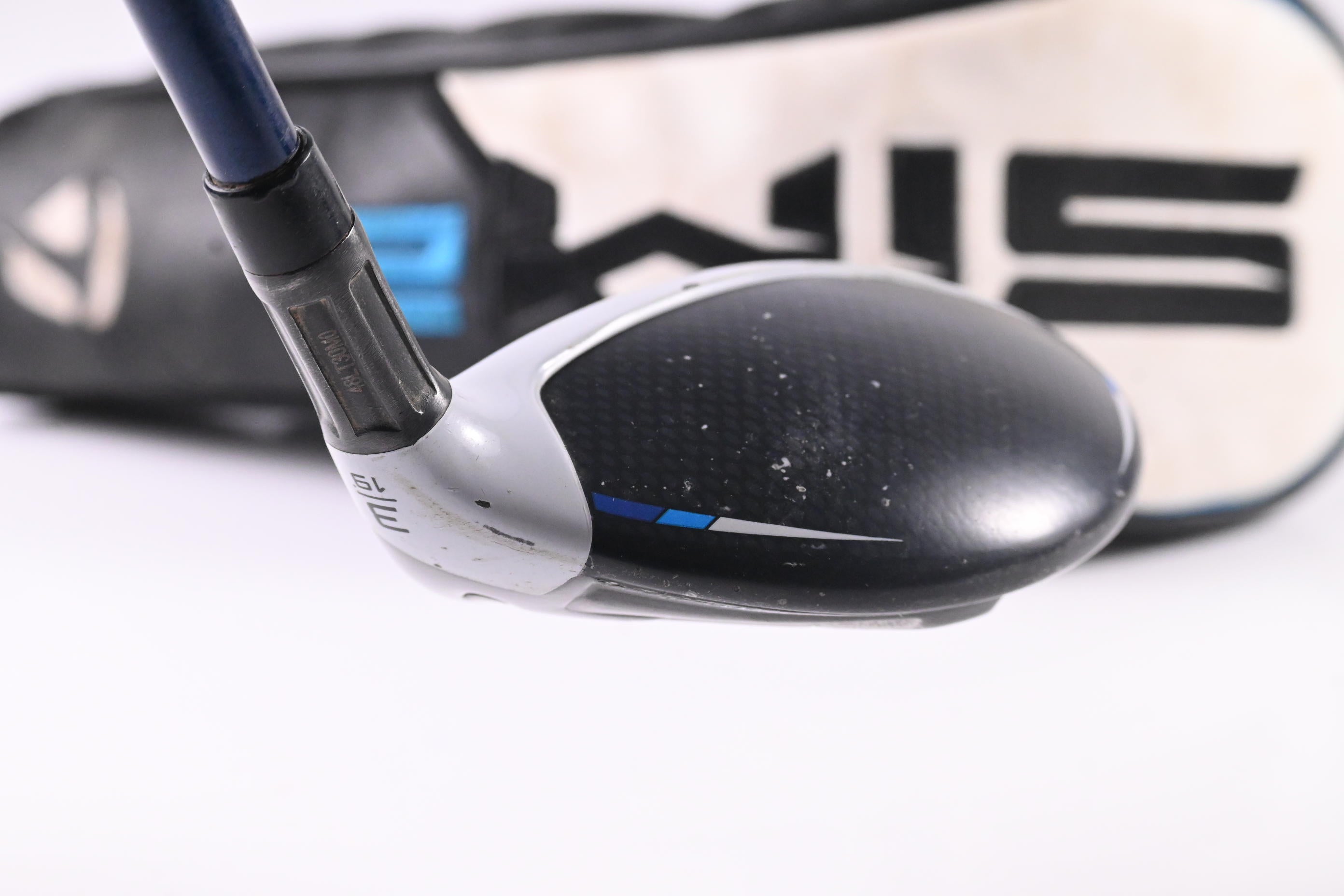 Taylormade SIM2 Max #3 Hybrid / 19 Degree / Regular Flex Ventus Blue 6 Shaft