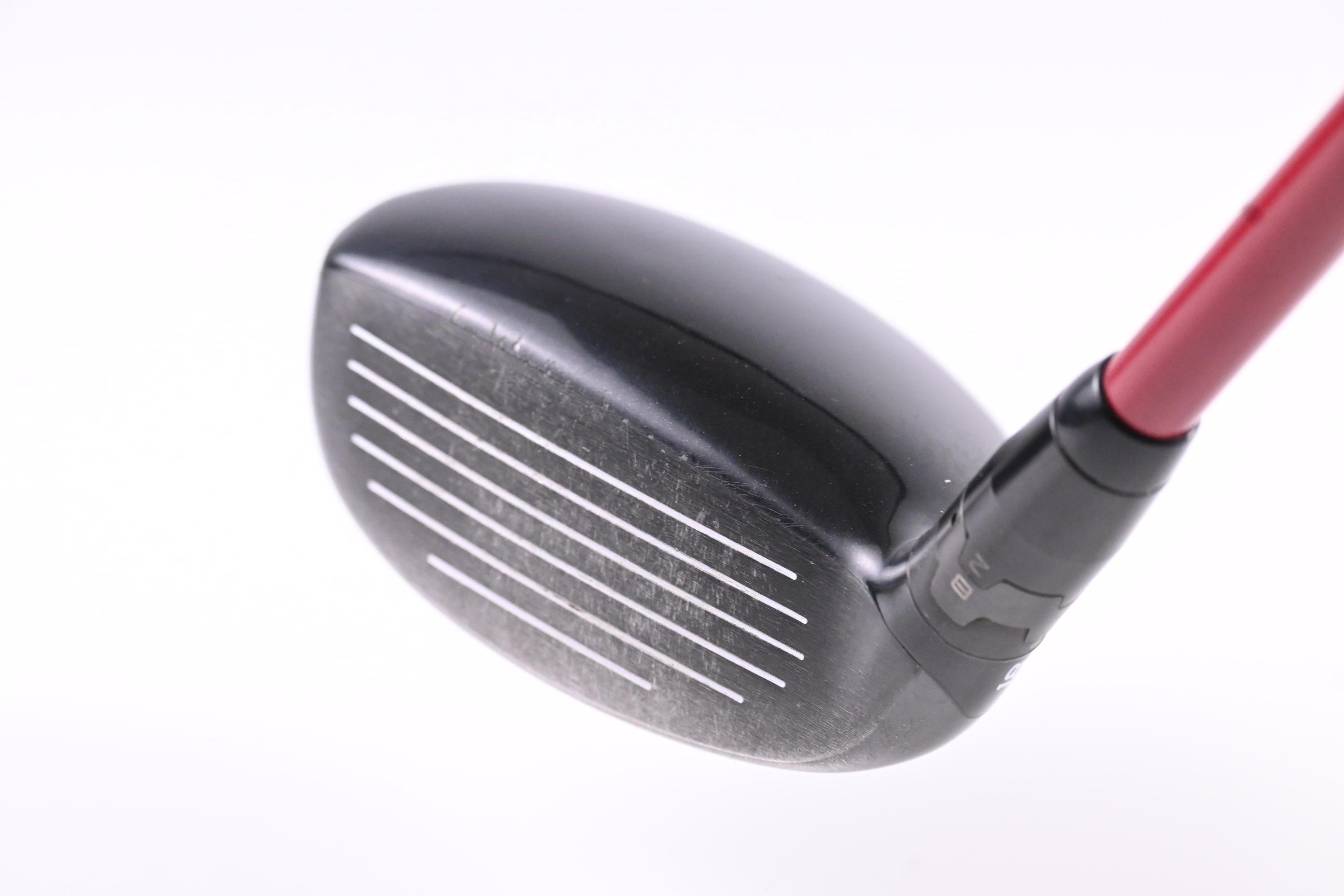 Titleist 915H #2 Hybrid / 18 Degree / Stiff Flex Accra FX 200H Shaft