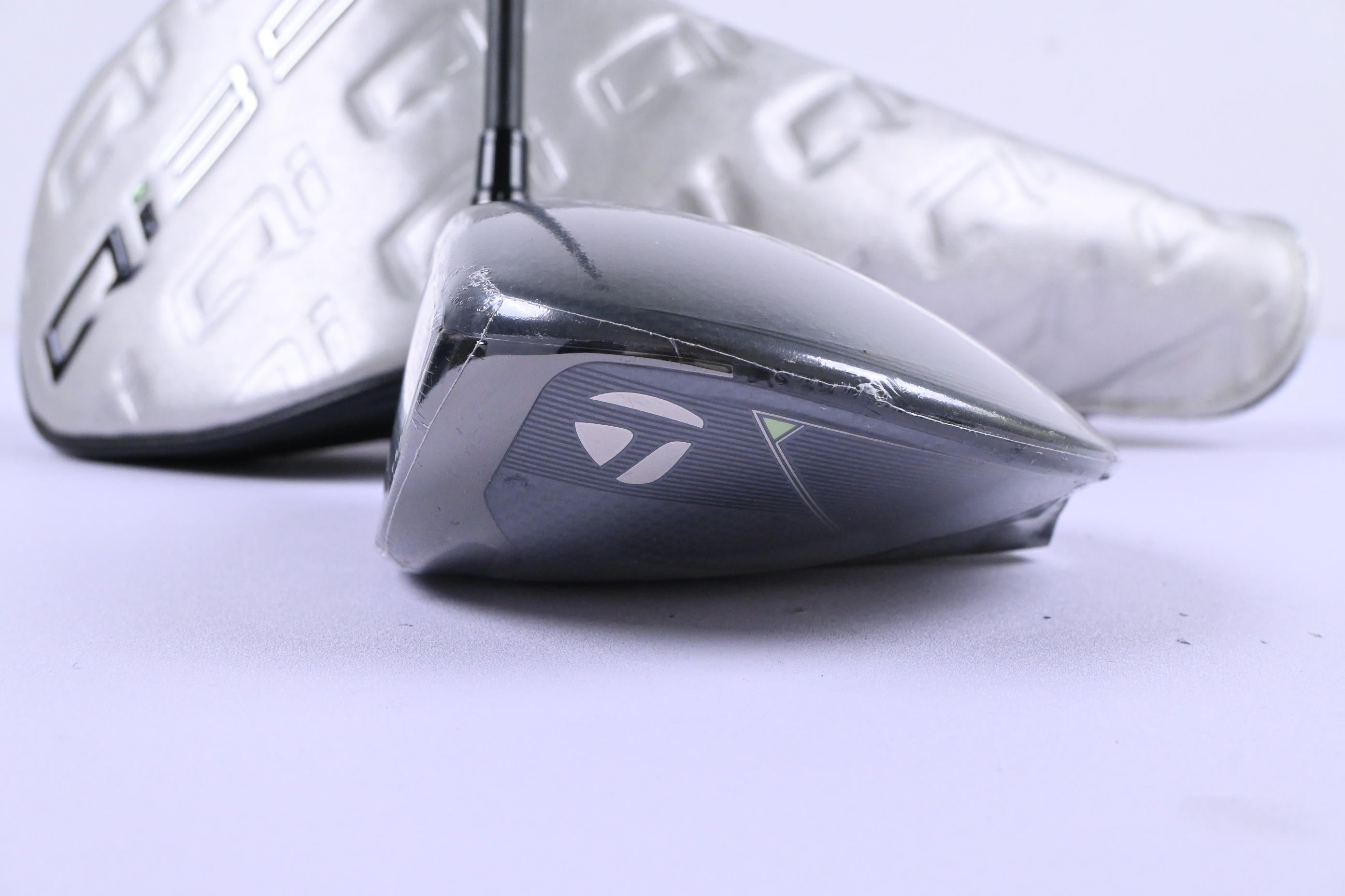 Left Hand Taylormade Qi35 Driver / 10.5 Degree / Regular Flex Ventus Blue 5