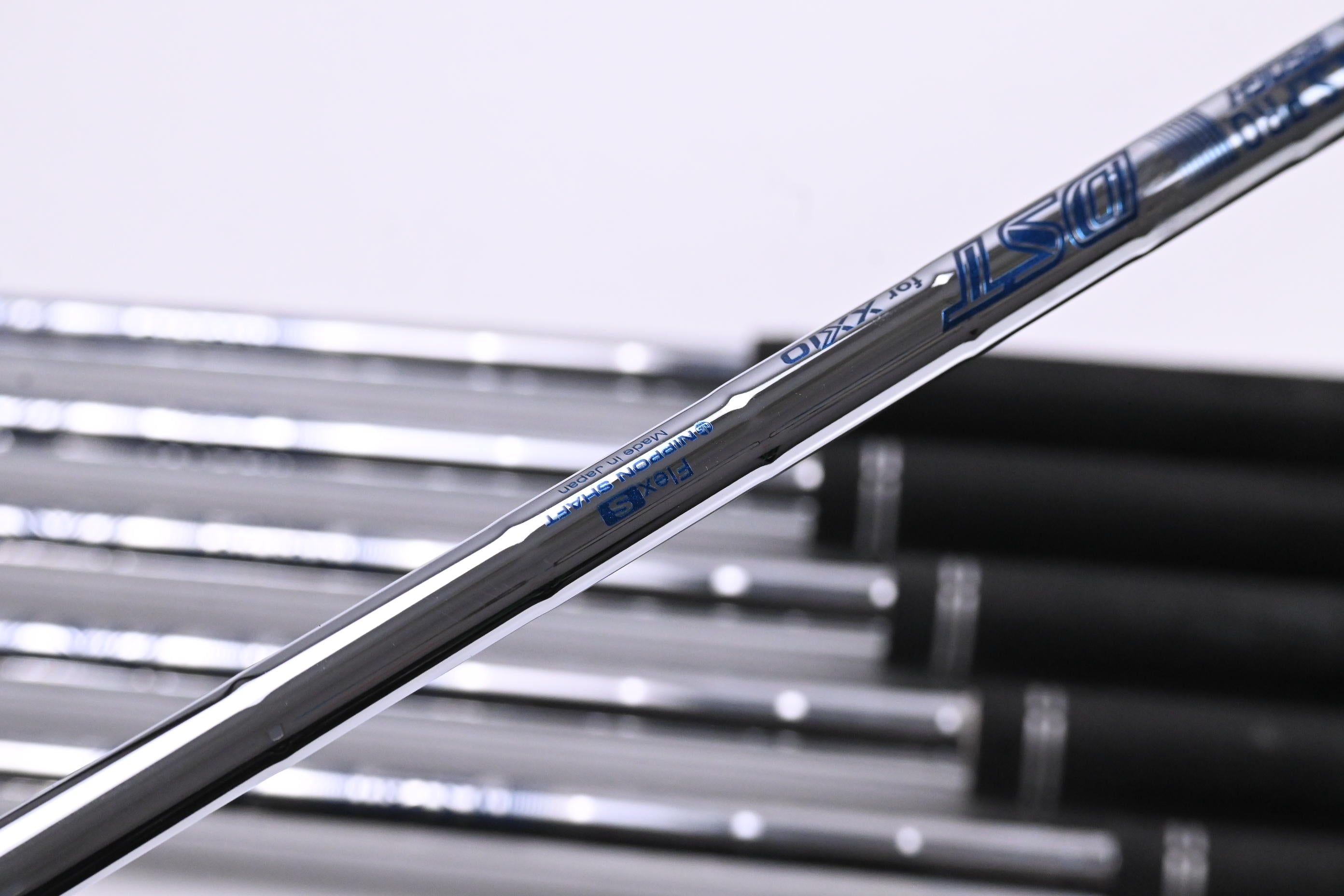 XXIO 12 Irons / 5-PW / Stiff Flex N.S. Pro 850GH DST Shafts