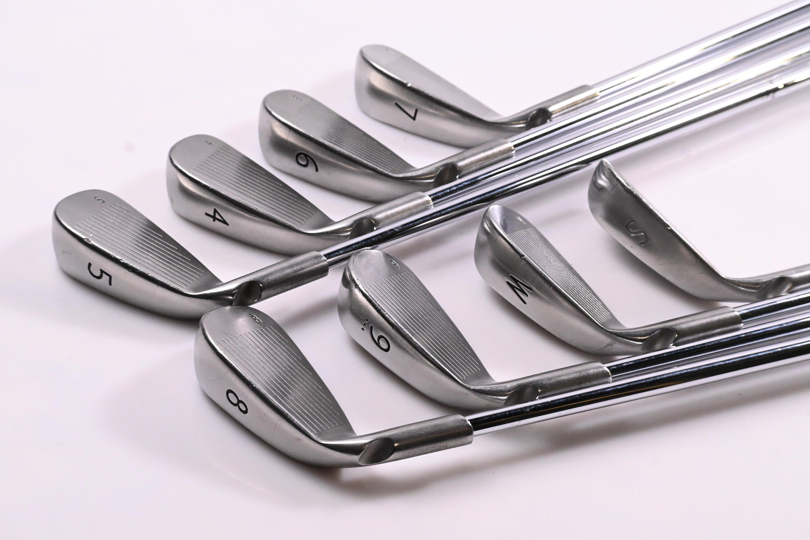 Ping G15 Irons / 4-PW+SW / Black Dot / Regular Flex Ping AWT Shafts