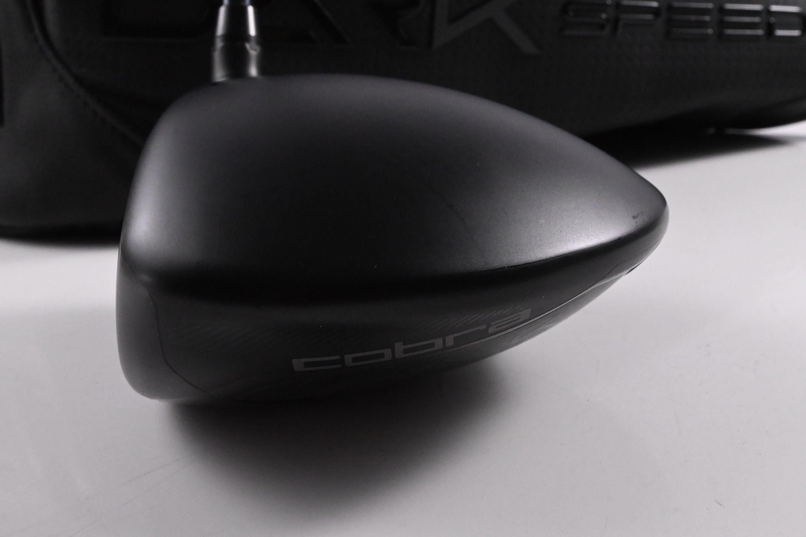 Left Hand Cobra Darkspeed LS Driver / 9 Degree / Stiff Flex UST LIN-Q M40X Red 5