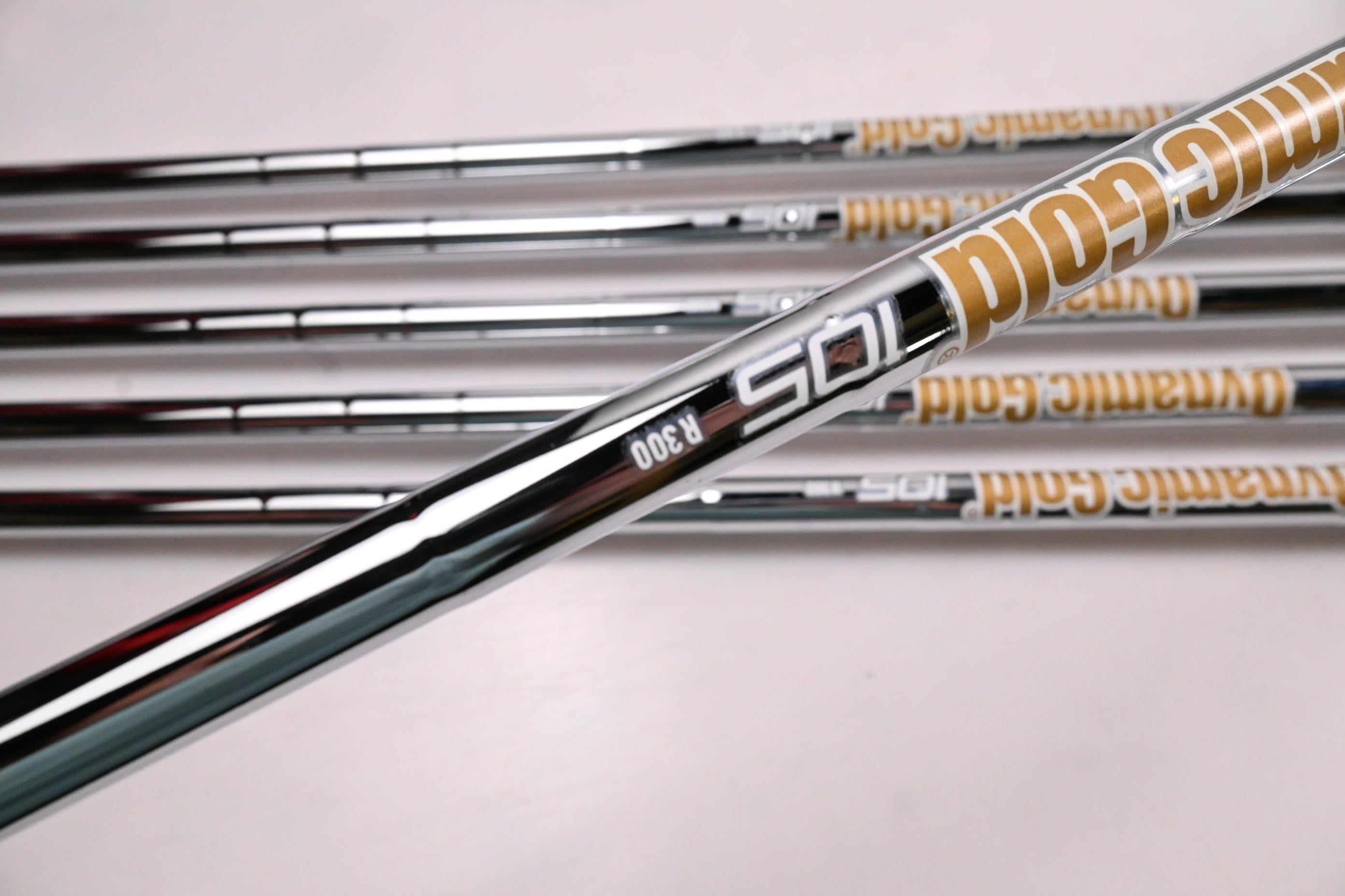 Mizuno JPX 923 Hot Metal HL Irons / 6-PW+SW / Regular Flex Dynamic Gold 105 R300