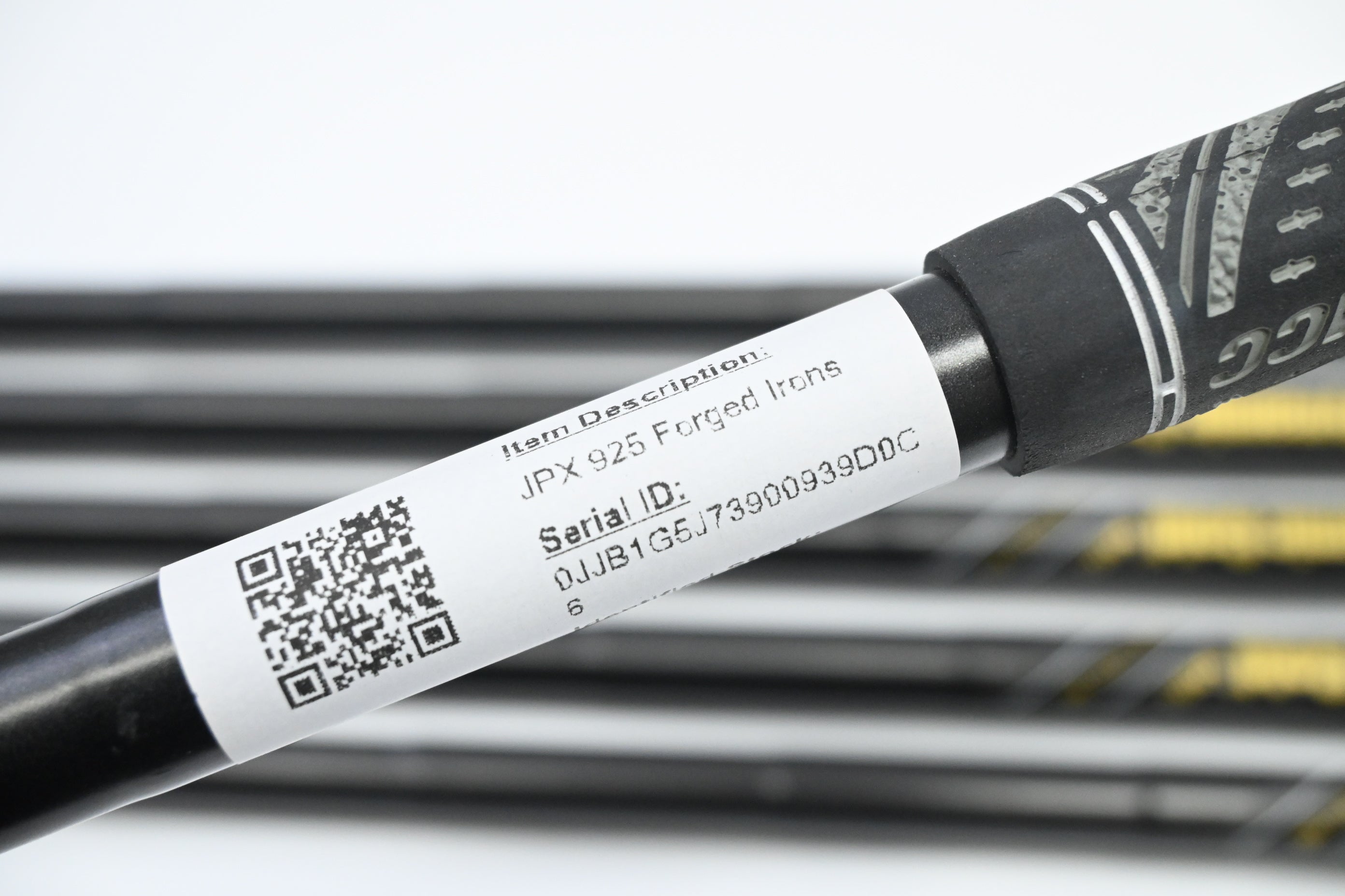 Mizuno JPX 925 Forged Irons / 5-PW / Stiff Flex Dynamic Gold 115 S400 Shafts
