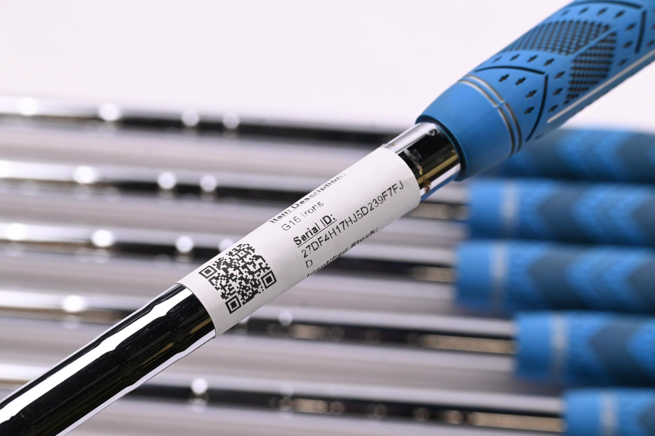 Ping G15 Irons / 4-PW+SW / Black Dot / Regular Flex Ping AWT Shafts