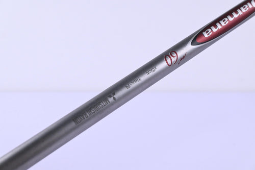 Titleist 915 F #3 Wood / 16.5 Degree / Regular Flex Diamana M+ Red 60 Shaft