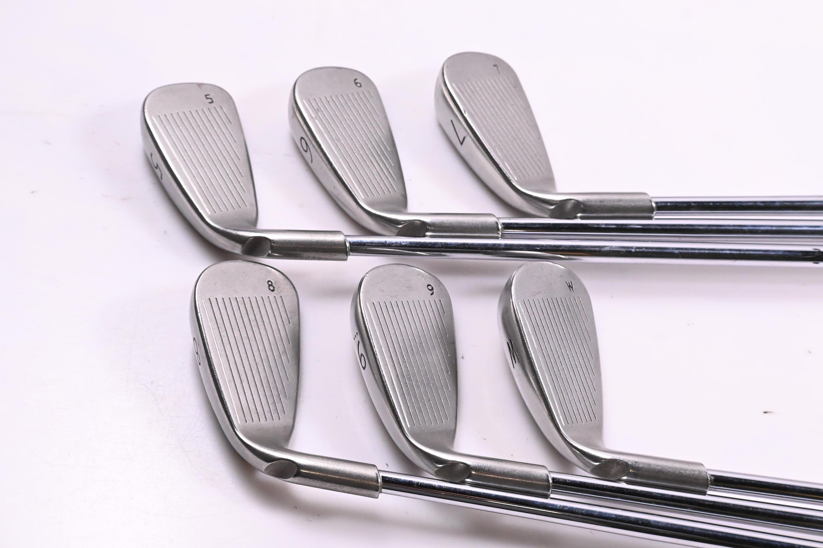 Ping G5 Irons / 5-PW / Black Dot / Regular Flex Ping Shafts