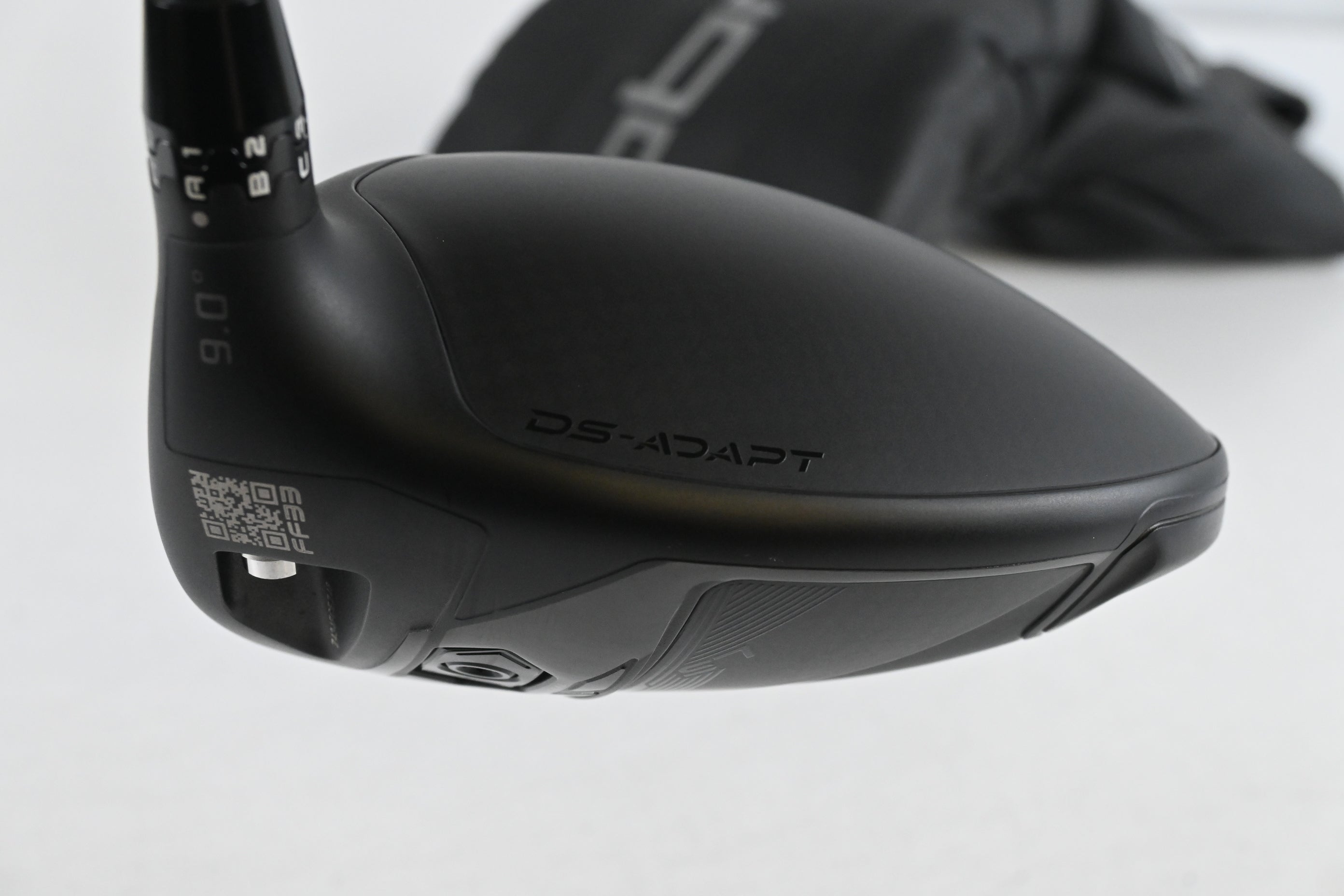 Cobra DS-Adapt LS Driver / 9 Degree / X-Flex Denali Black 60 Shaft