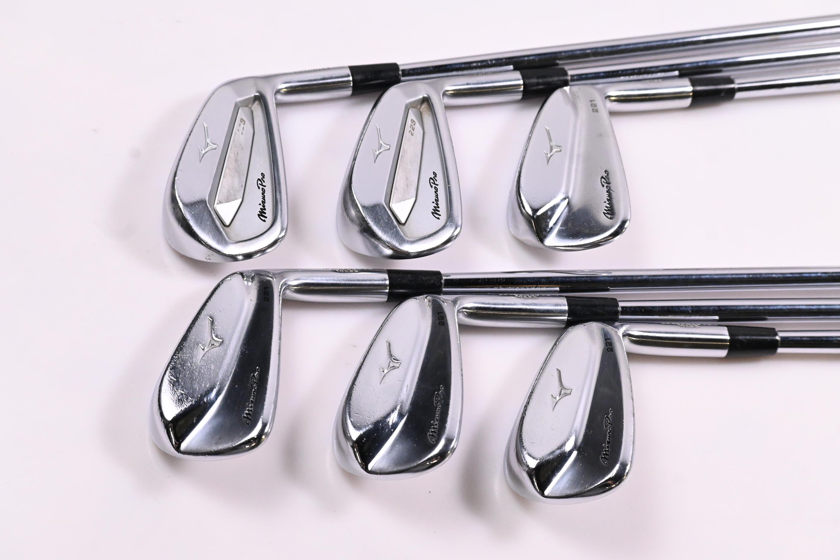 Mizuno Pro 223/221 Irons / 4-9i / Stiff Flex Dynamic Gold 120 S300 Shafts