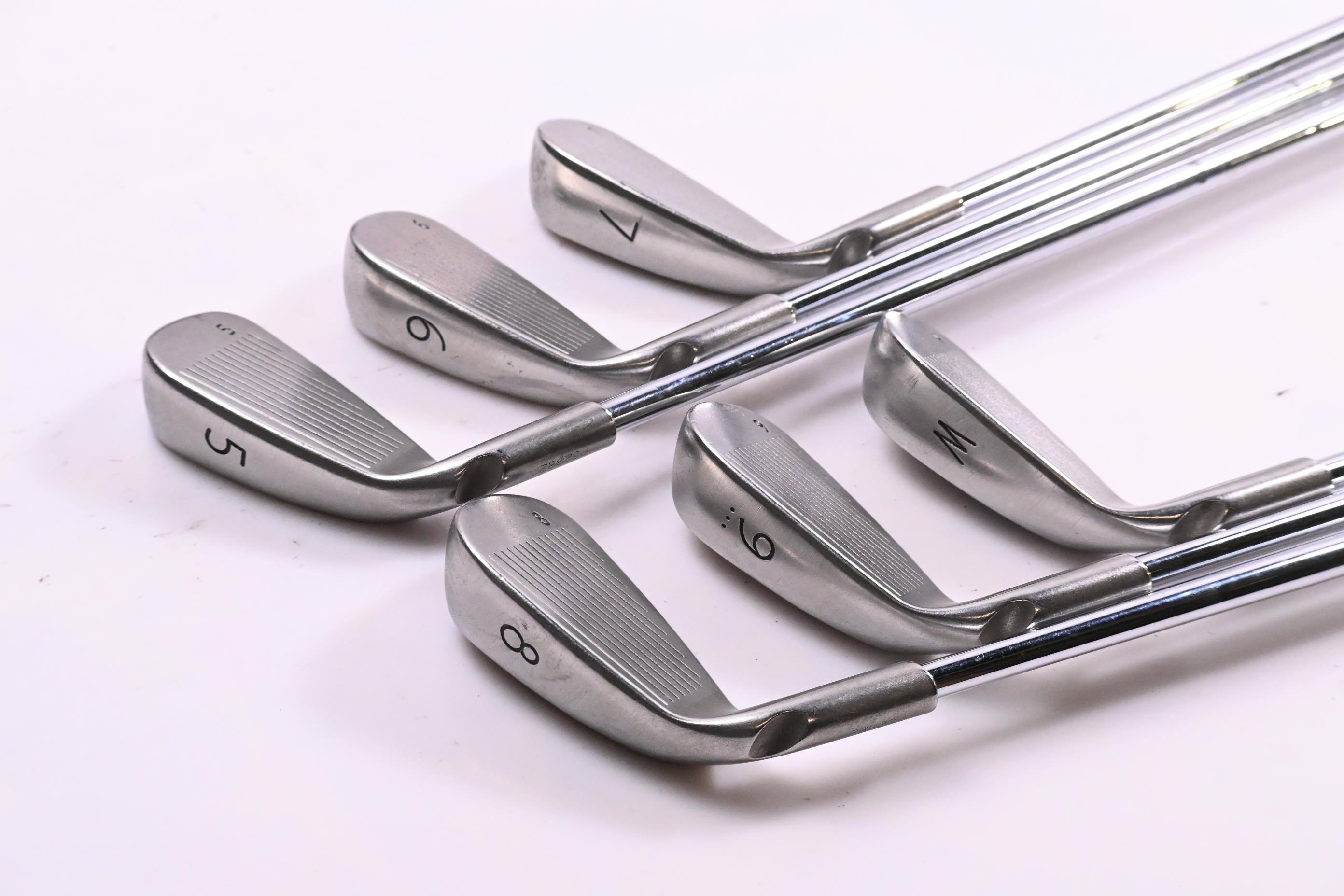 Ping G5 Irons / 5-PW / Black Dot / Regular Flex Ping Shafts