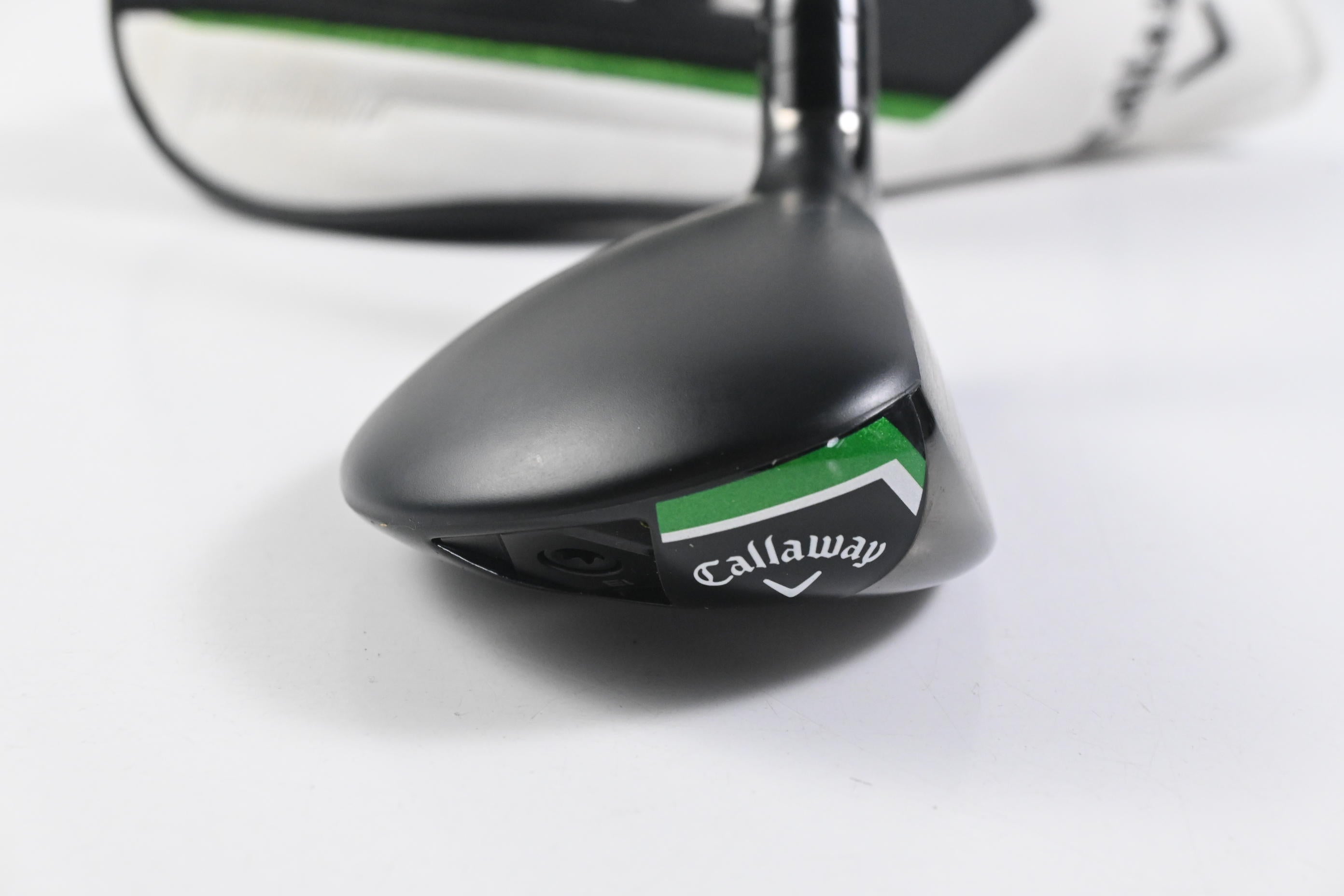 Callaway Elyte #4 Hybrid / 22 Degree / Regular Flex Denali Charcoal 60 Shaft