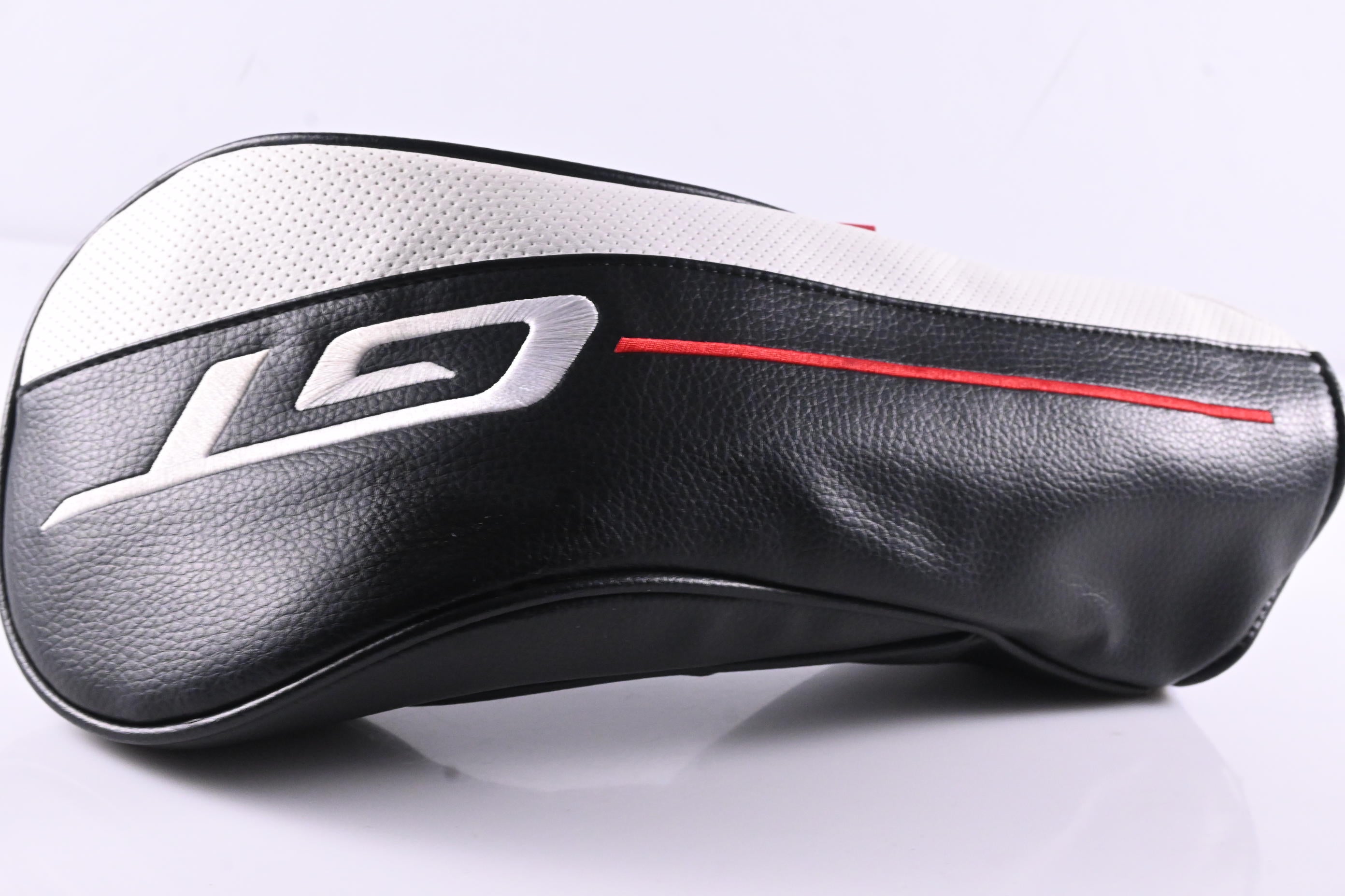 Titleist GT2 Driver / 9 Degree / Stiff Flex Aldila Ascent Red 60 Shaft