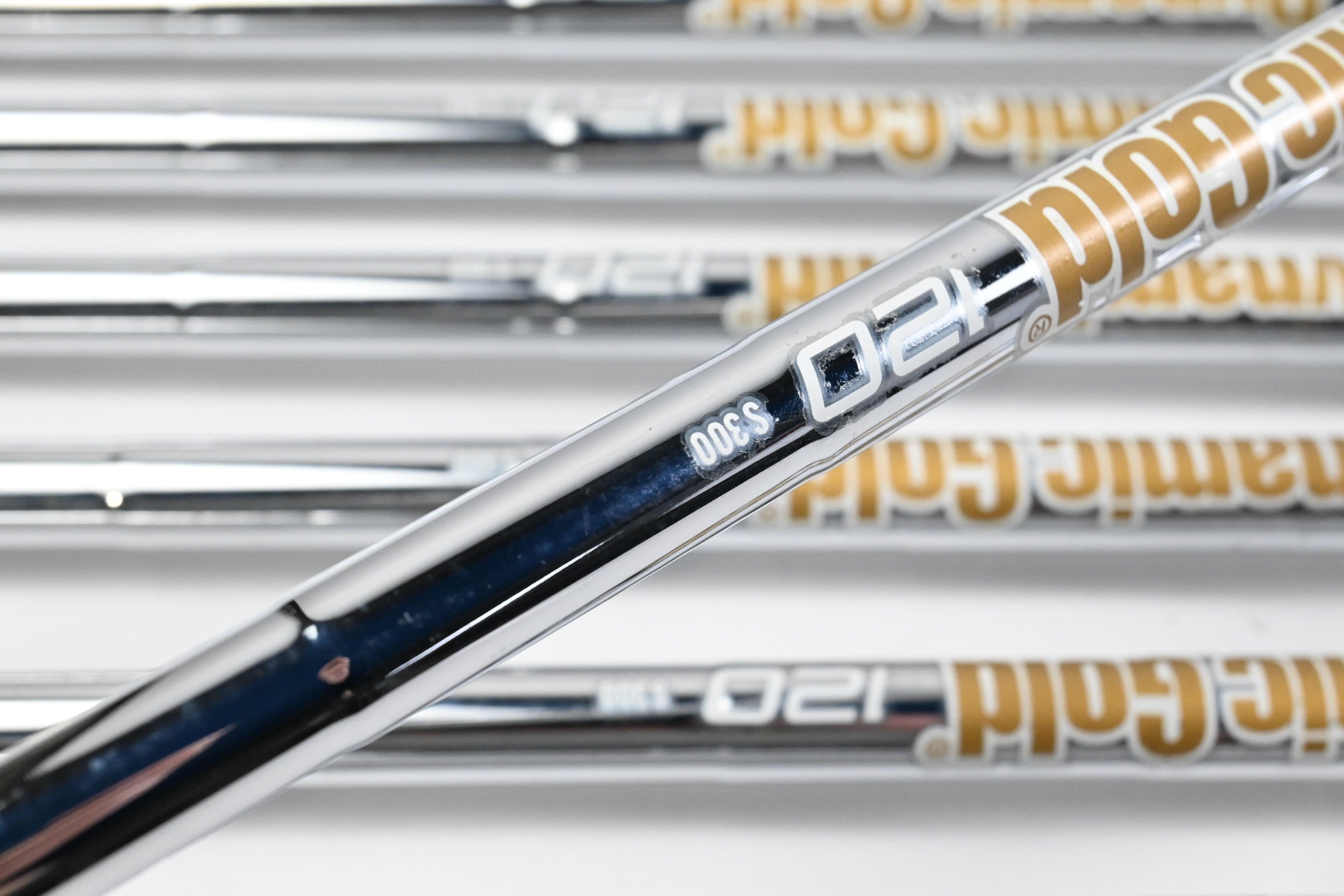 Ping i530 Irons / 5-PW+GW / Blue Dot / Stiff Flex Dynamic Gold 120 S300 Shafts