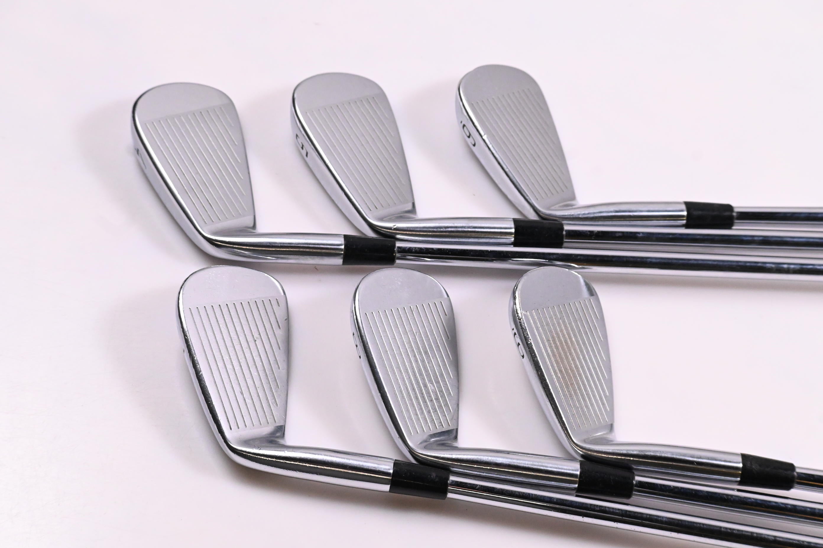 Mizuno Pro 223/221 Irons / 4-9i / Stiff Flex Dynamic Gold 120 S300 Shafts