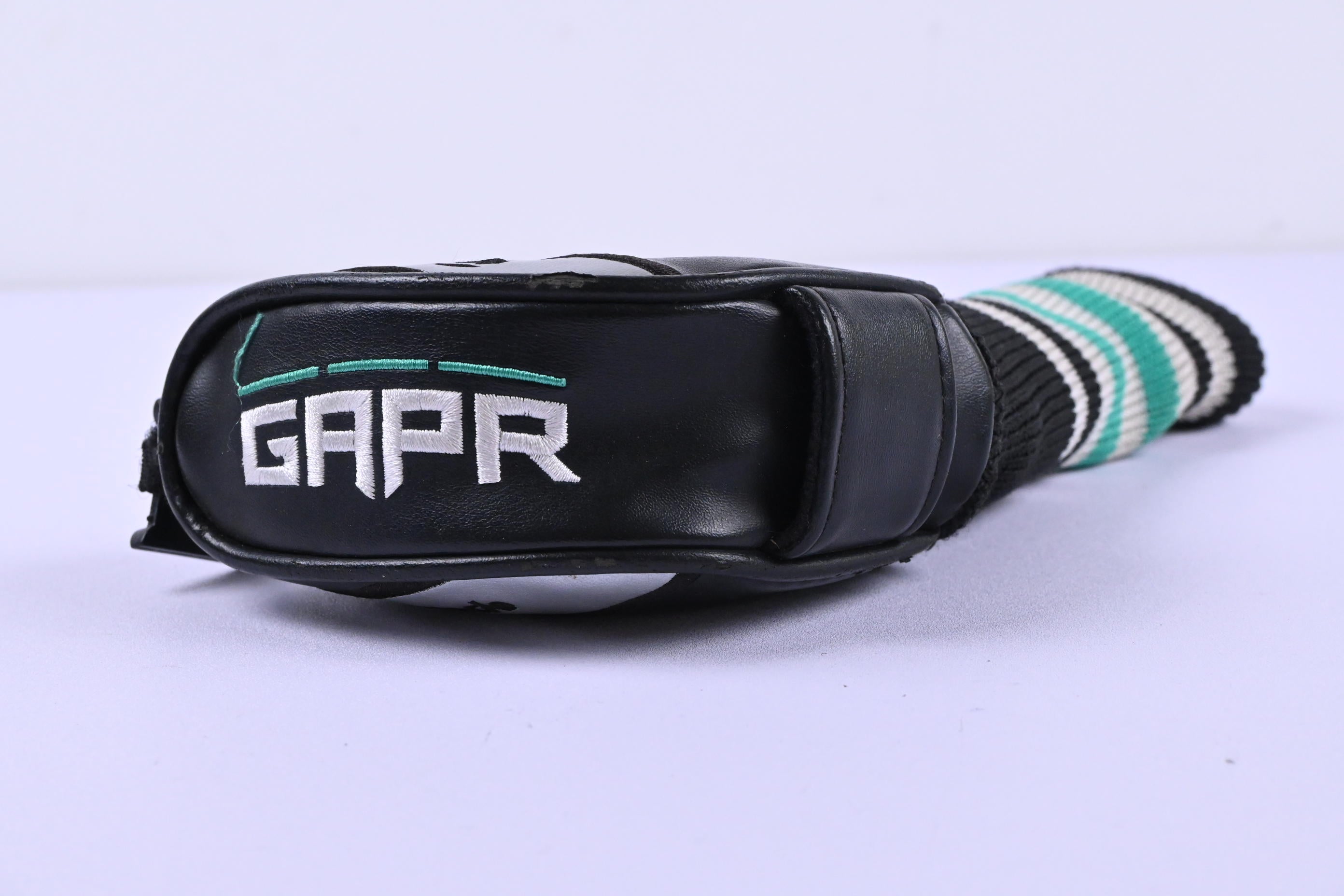 Taylormade GAPR Hi #4 Hybrid / 22 Degree / Regular Flex Kuro Kage Silver 70 Shaft