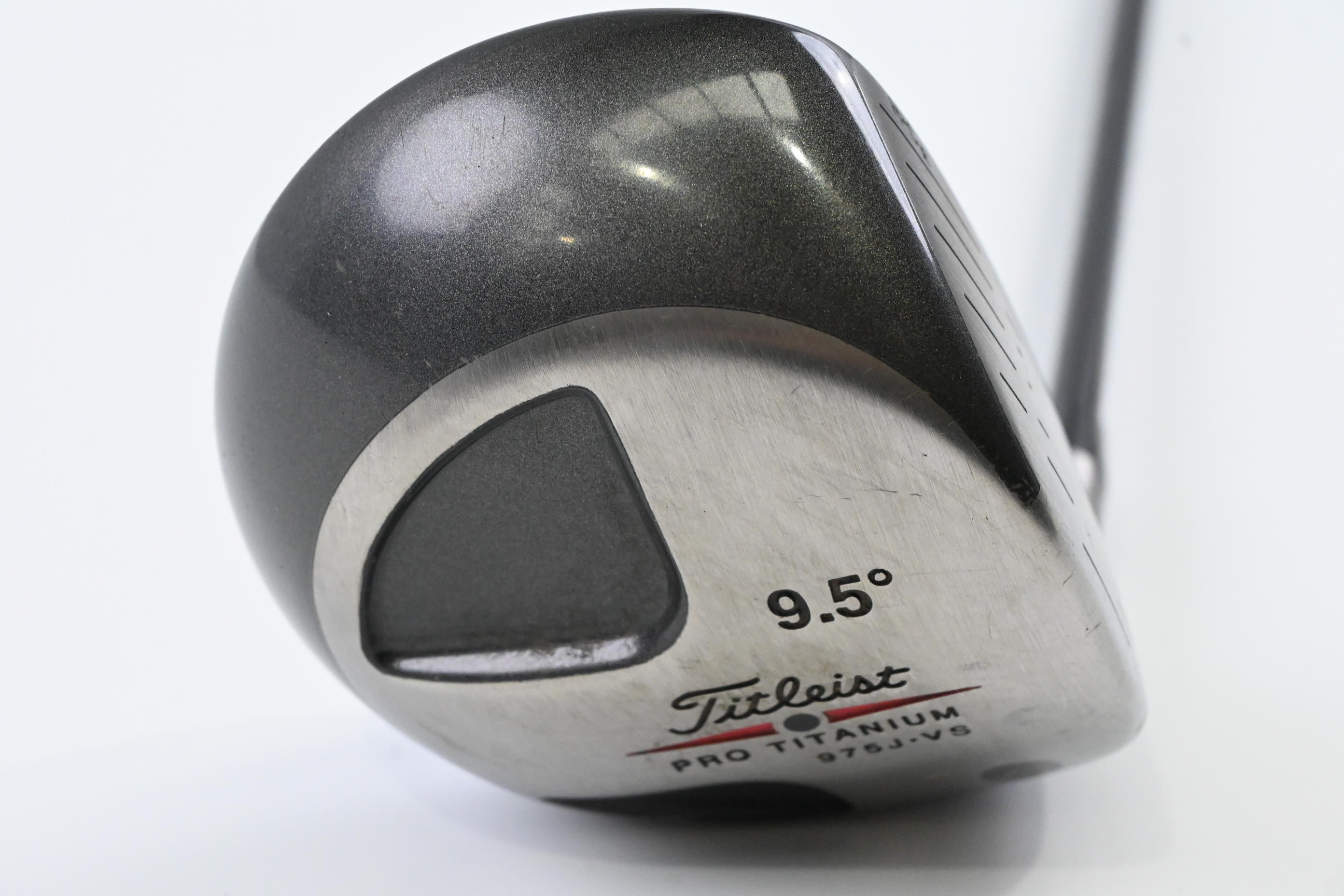 Titleist 975 J Driver / 9.5 Degree / Stiff Flex Grafalloy ProLite Pro 4565 Shaft