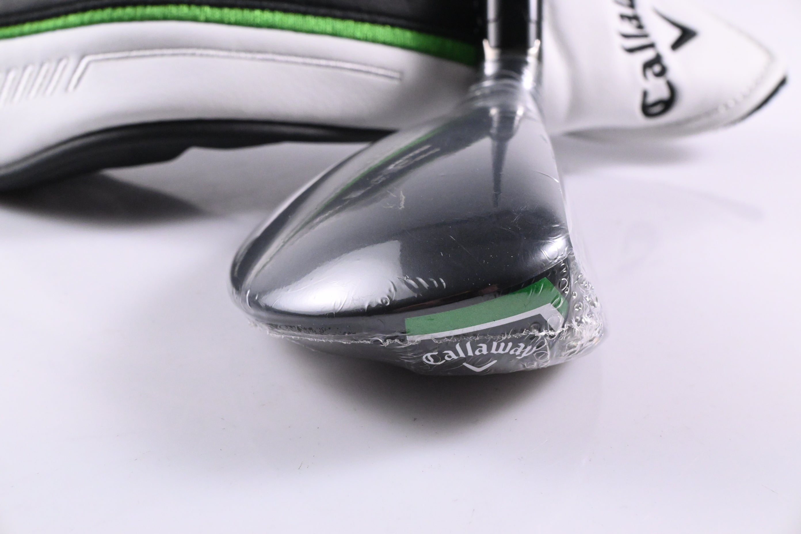 Callaway Elyte #4 Hybrid / 22 Degree / Regular Flex Denali Charcoal 60 Shaft