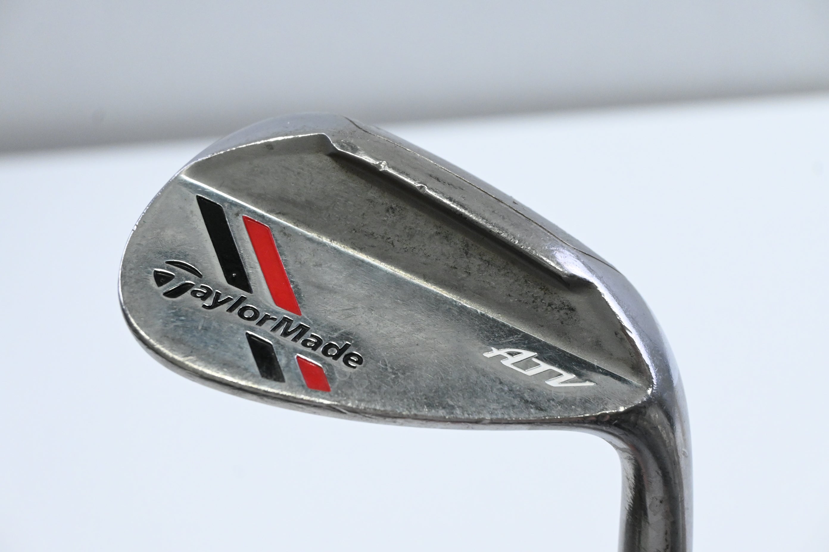 Taylormade ATV Gap Wedge / 52 Degree / Stiff Flex Project X Rifle 95 Shaft