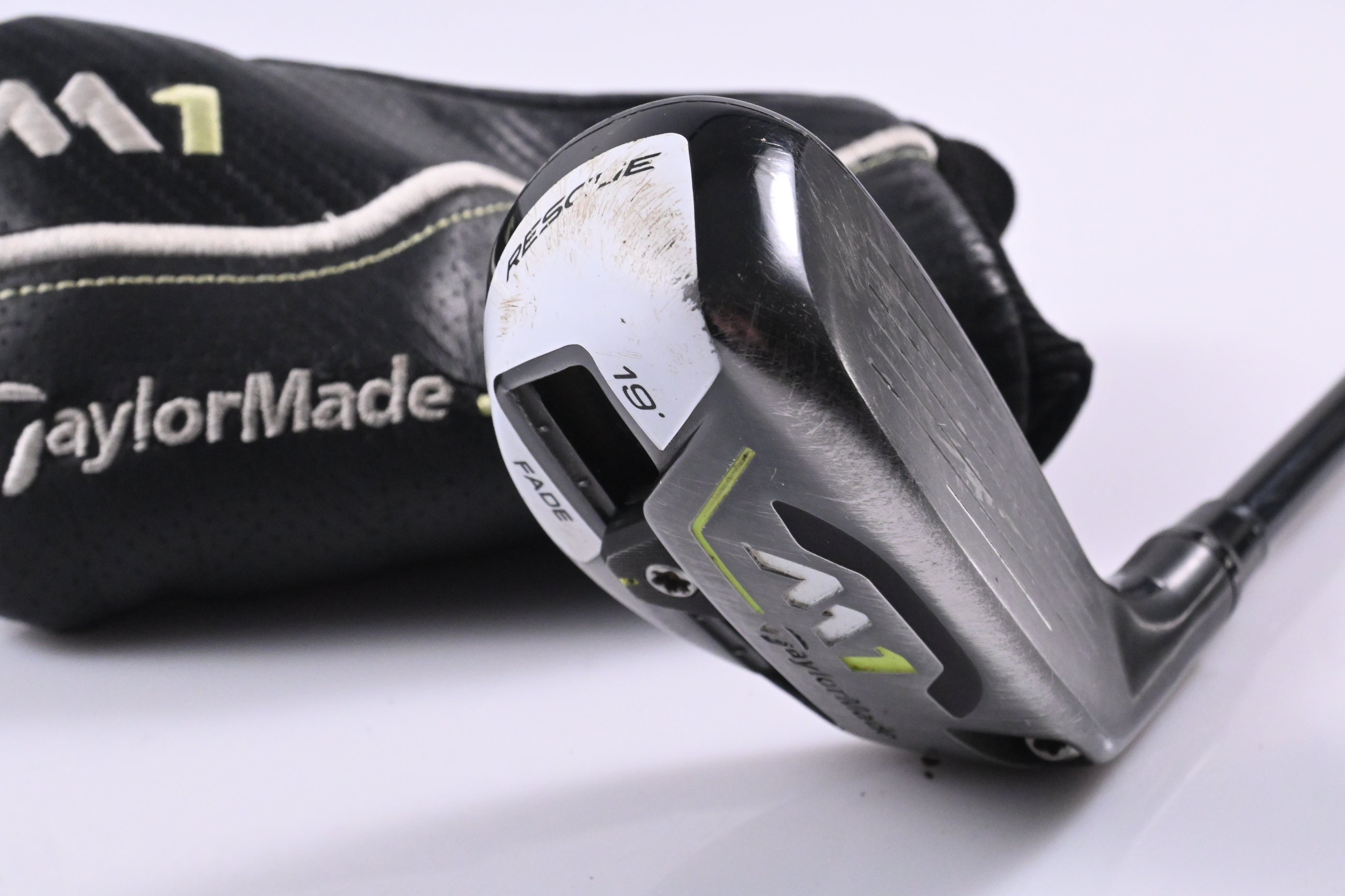 Taylormade M1 2017 #3 Hybrid / 19 Degree / Regular Flex Kuro Kage Silver 80