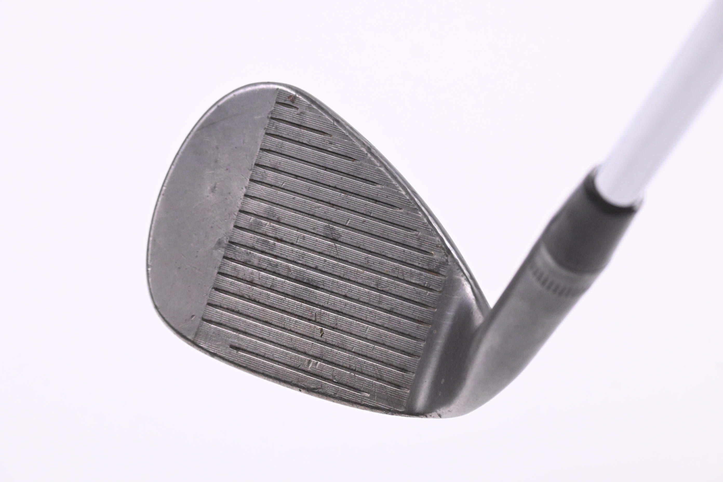 Callaway Mack Daddy 4 Gap Wedge / 52 Degree / Stiff Flex Dynamic Gold S200