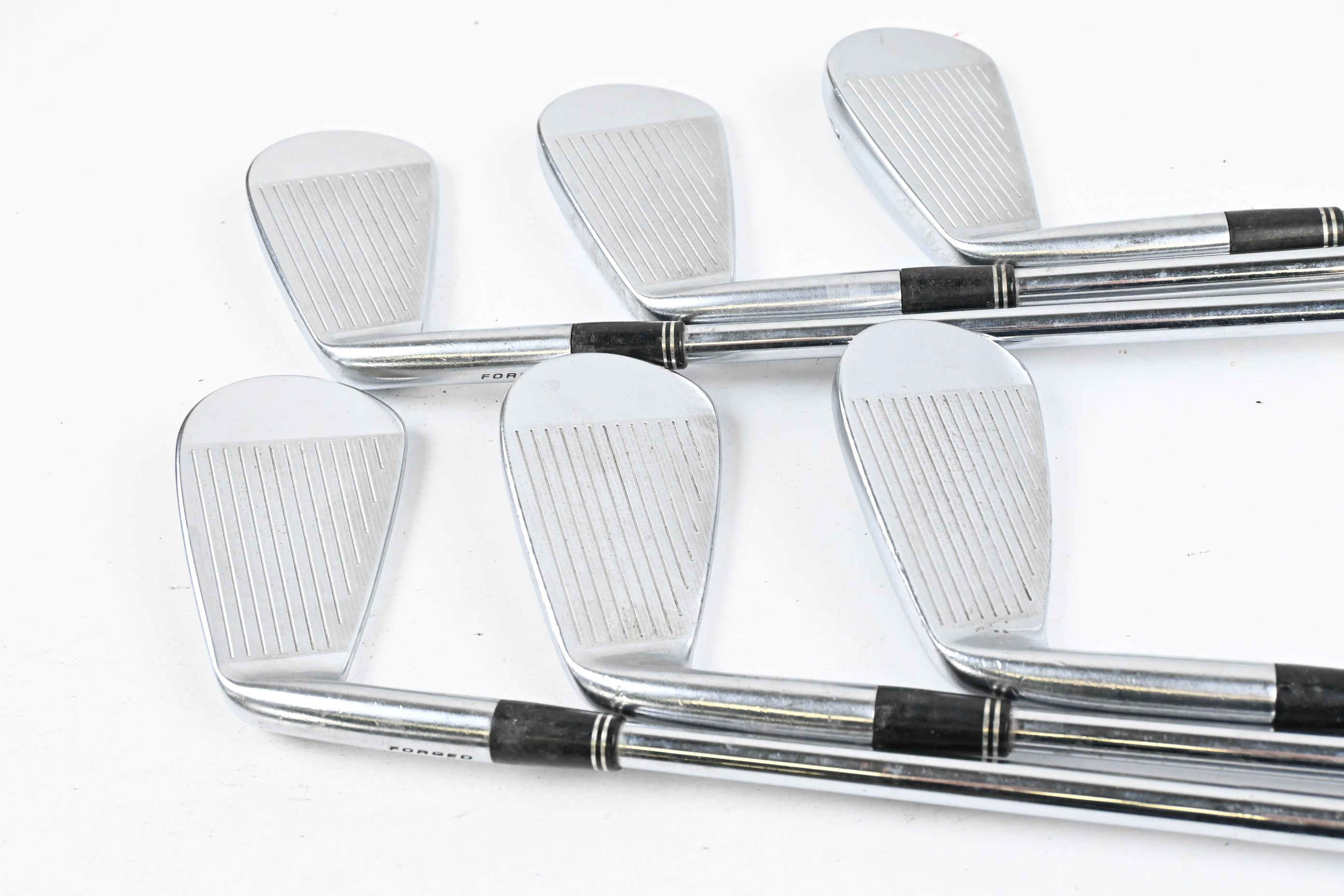 Srixon Z-565 Irons / 4-9 / X-Flex Dyanmic Gold X100 Shafts