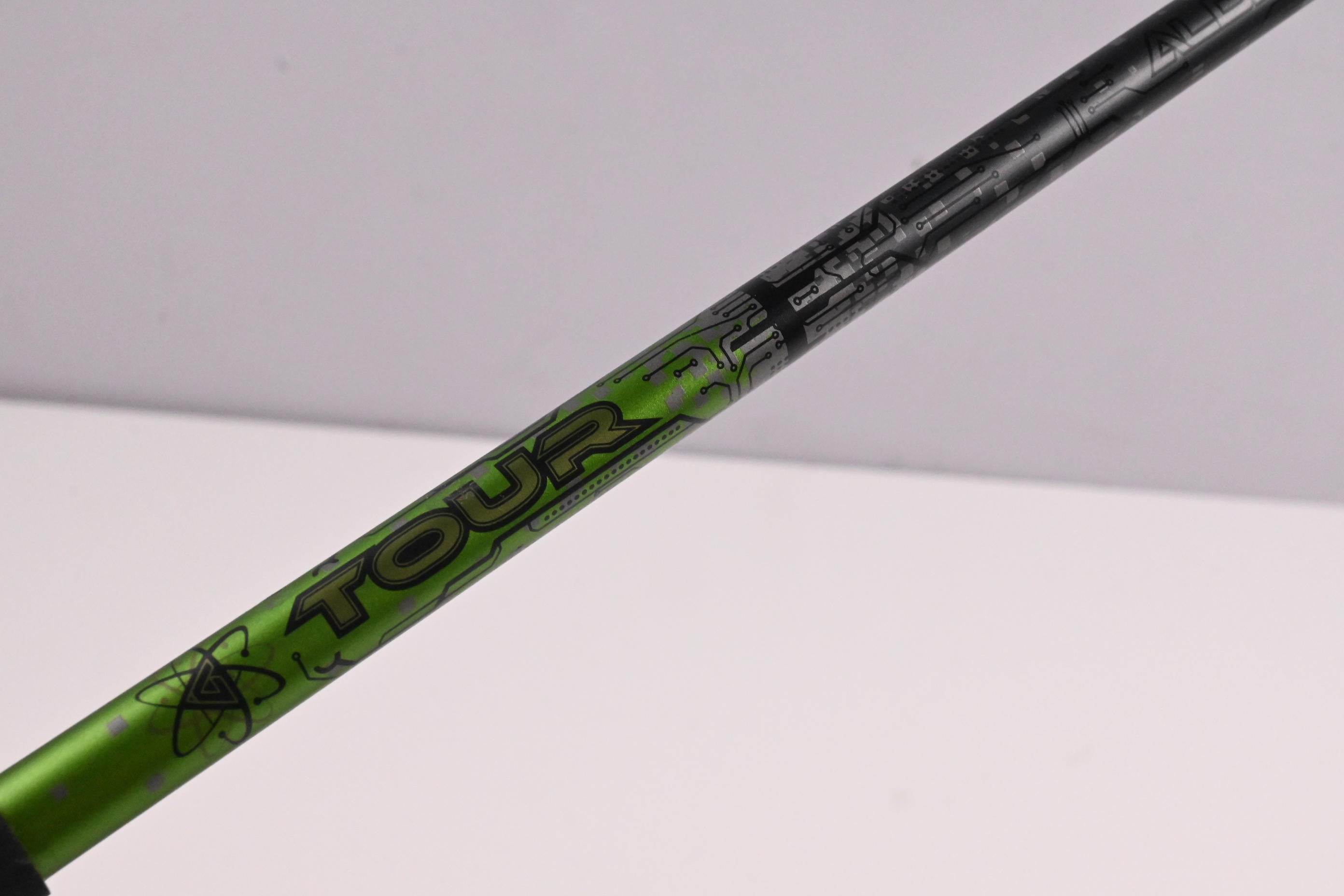 Aldila Tour Green 75 Fairway Shaft / Regular Flex / Taylormade 2nd Gen Adapter