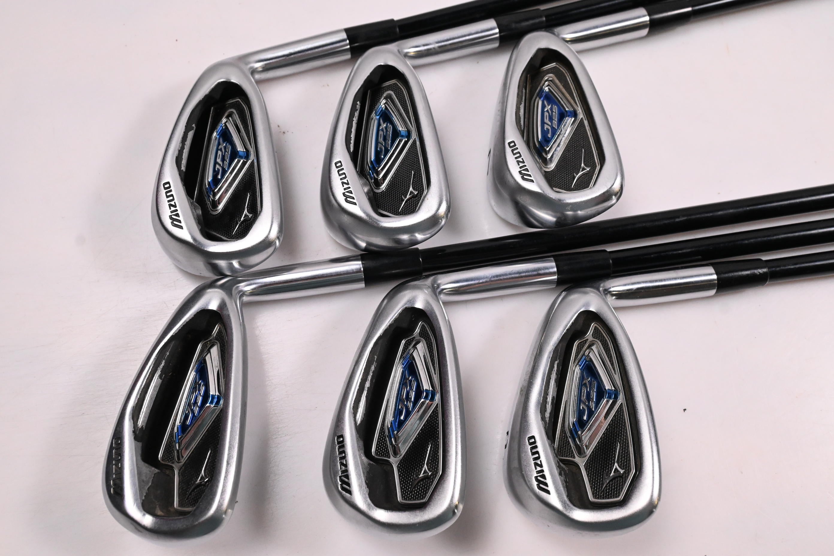 Mizuno JPX 825 Irons / 5-PW / Regular Flex Fujikura Mizuno Orochi 65 Shafts