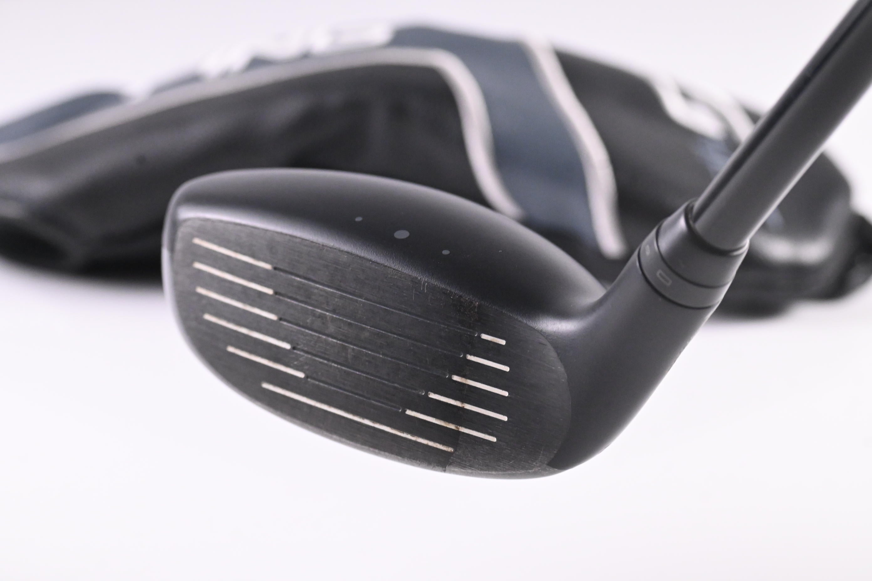 Ping G425 #4 Hybrid / 22 Degree / Regular Flex HZRDUS RDX Smoke Red 70 Shaft