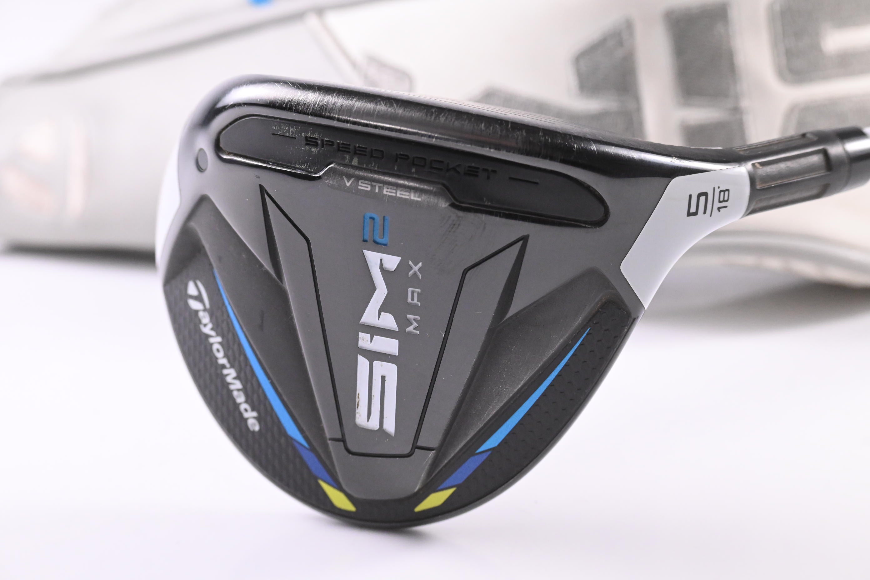 Ladies Taylormade SIM2 Max #5 Wood / 18 Degree / Ladies Flex Aldila NV 45 Shaft