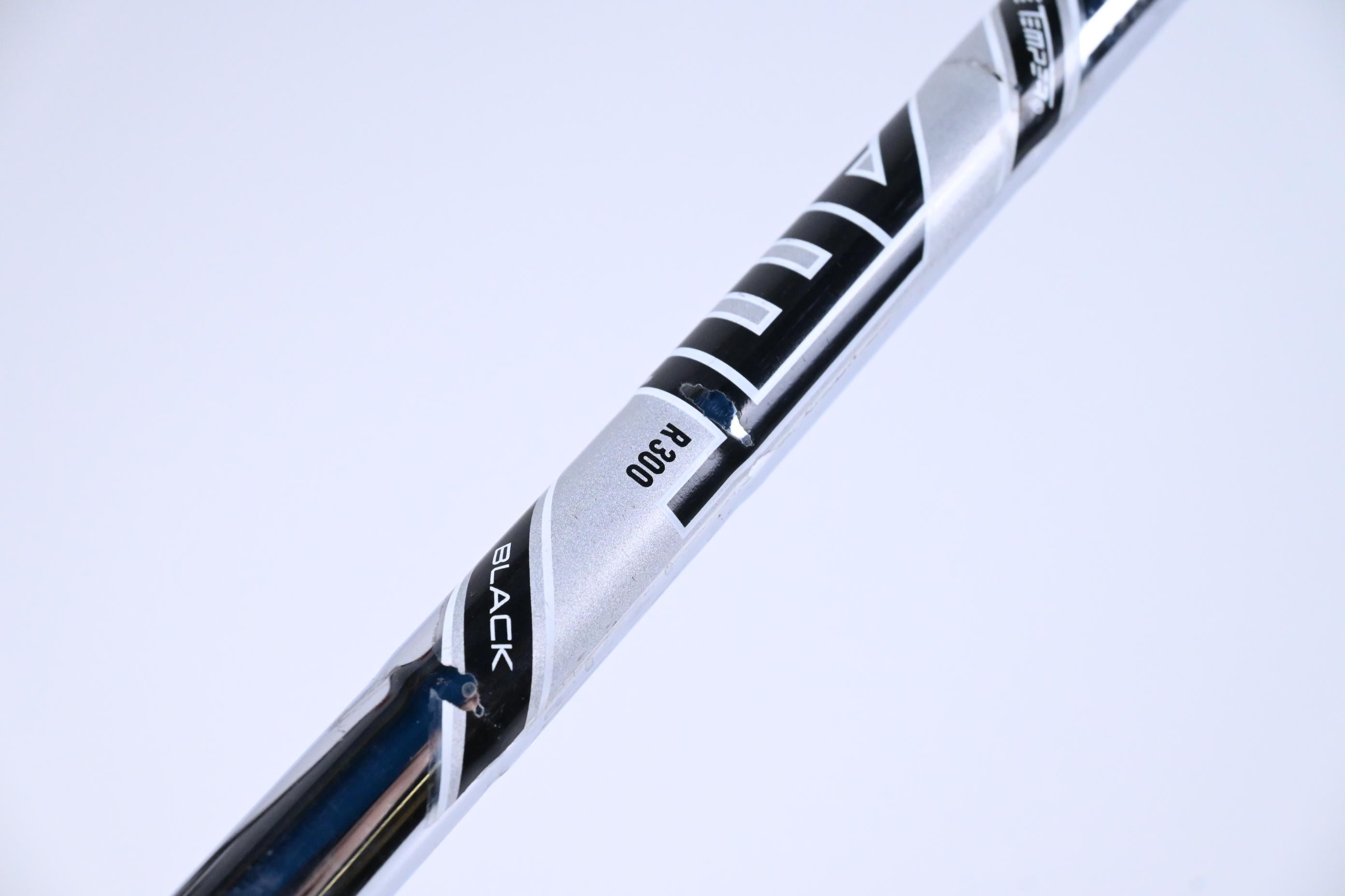 Titleist T100 2019 #4 Iron / 24 Degree / Regular Flex AMT Black R300 Shaft