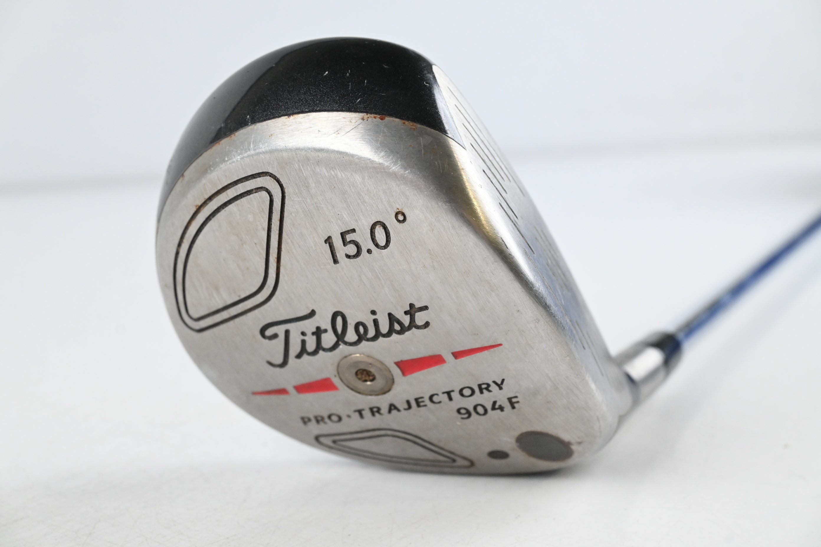 Titleist 904 F #3 Wood / 15 Degree / Regular Flex Dynamic Gold R300 Shaft