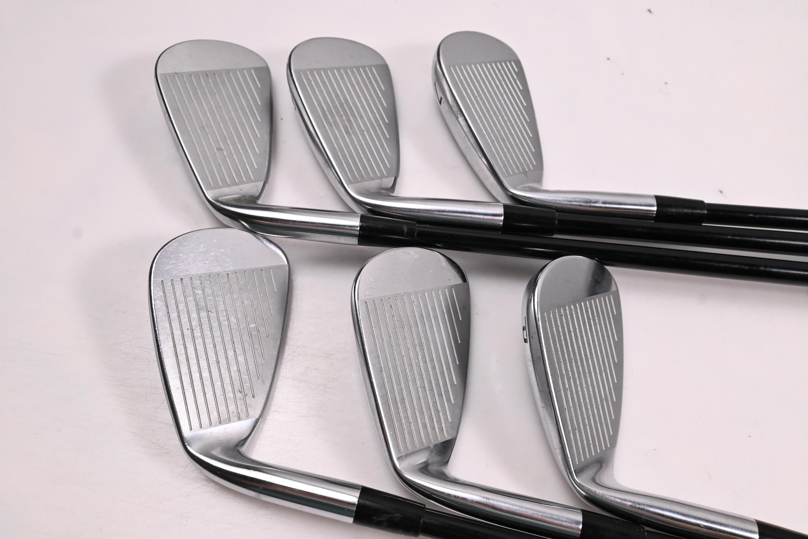 Mizuno JPX 825 Irons / 5-PW / Regular Flex Fujikura Mizuno Orochi 65 Shafts