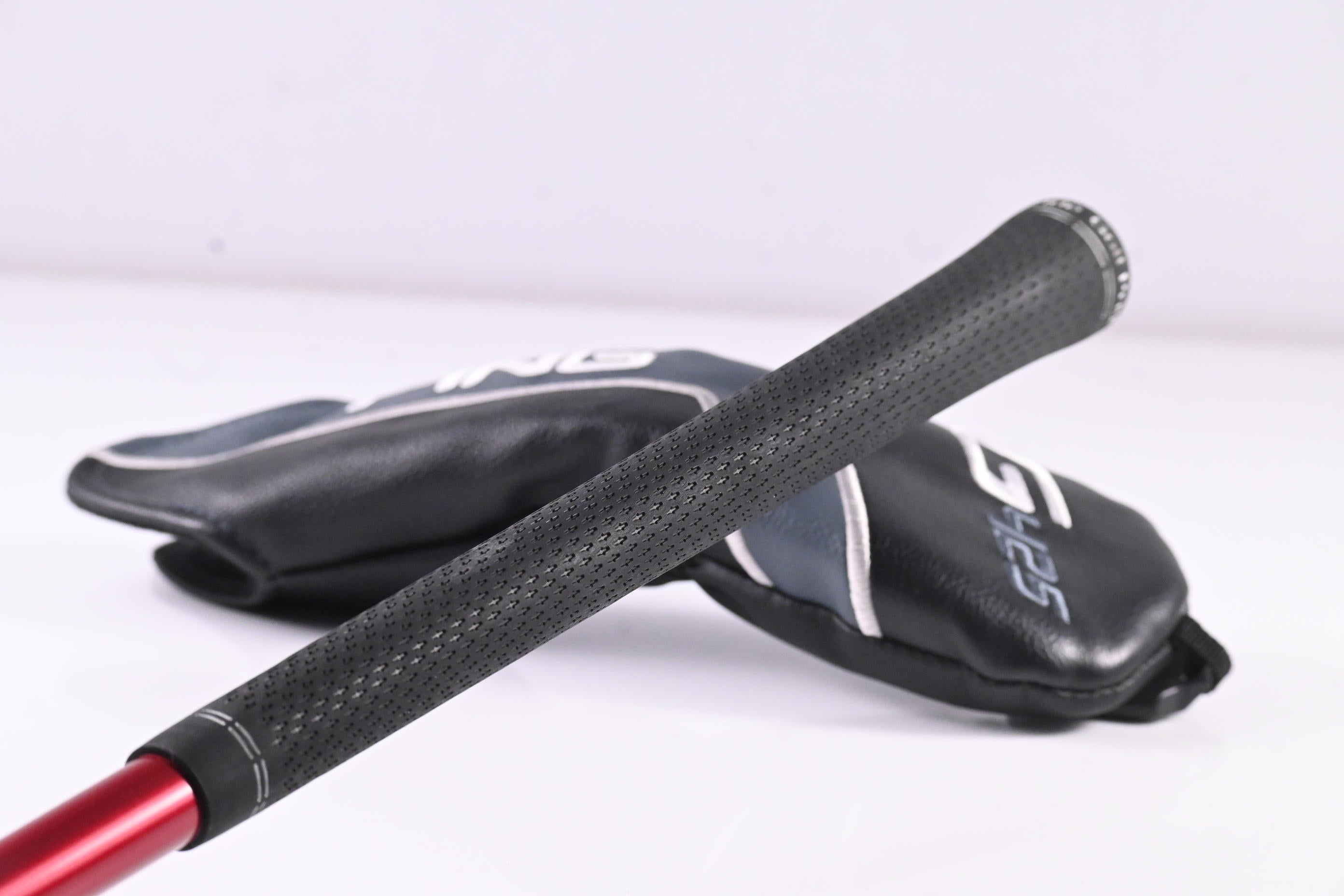 Ping G425 #4 Hybrid / 22 Degree / Regular Flex HZRDUS RDX Smoke Red 70 Shaft