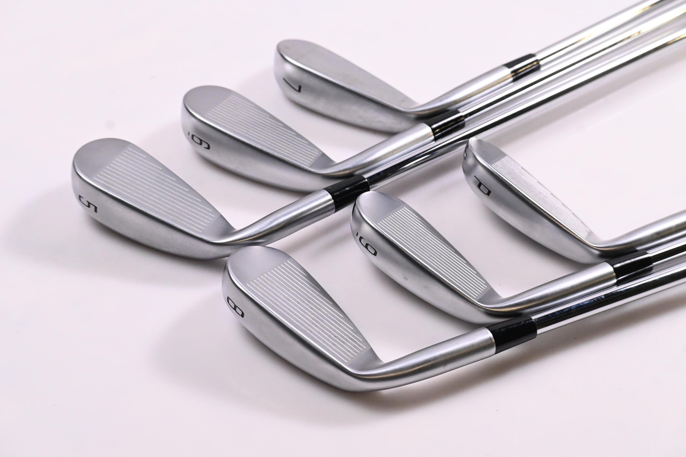 Mizuno JPX 925 Hot Metal HL Irons / 5-PW / Regular Flex Dynamic Gold 95 R300