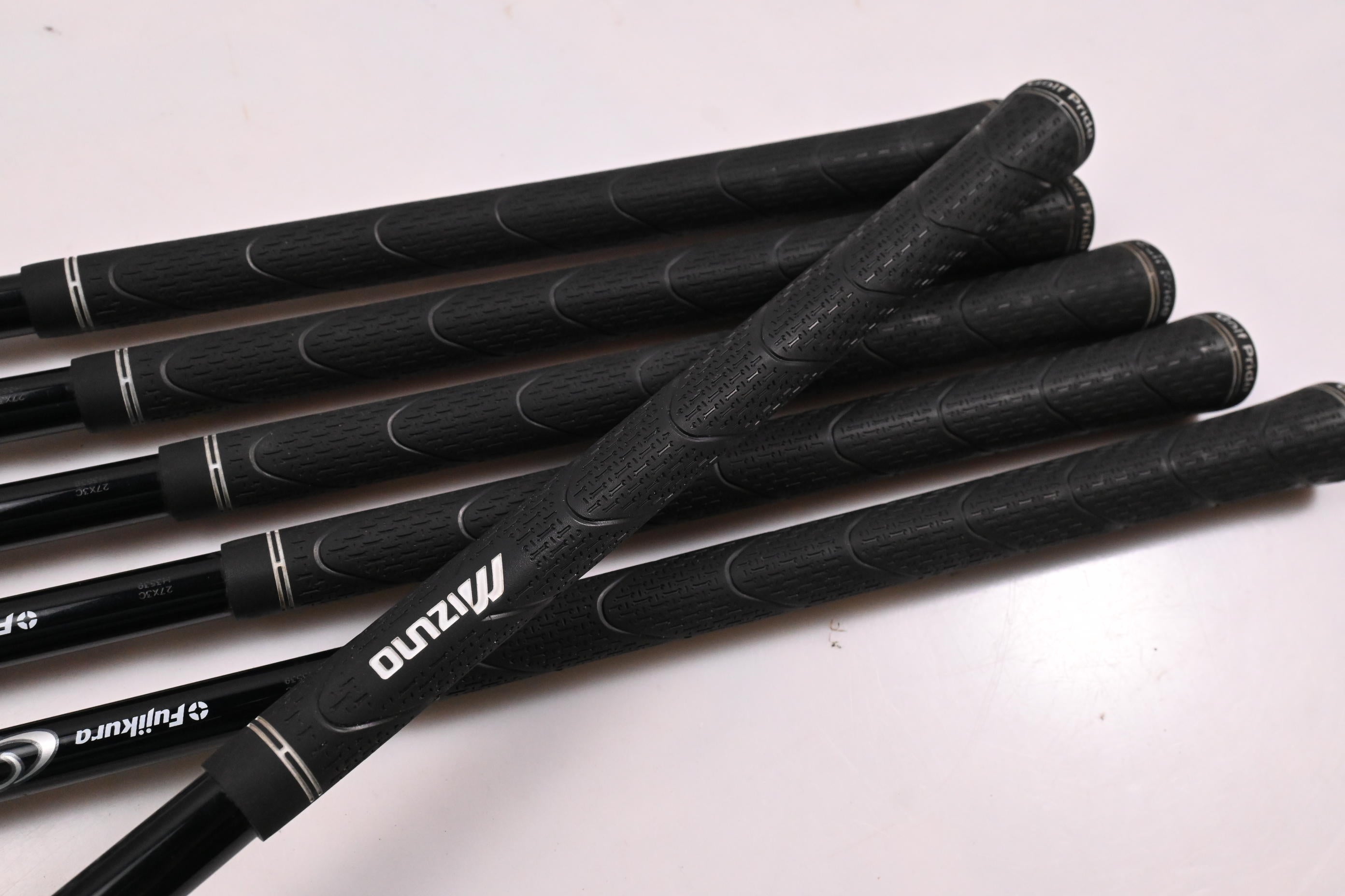 Mizuno JPX 825 Irons / 5-PW / Regular Flex Fujikura Mizuno Orochi 65 Shafts