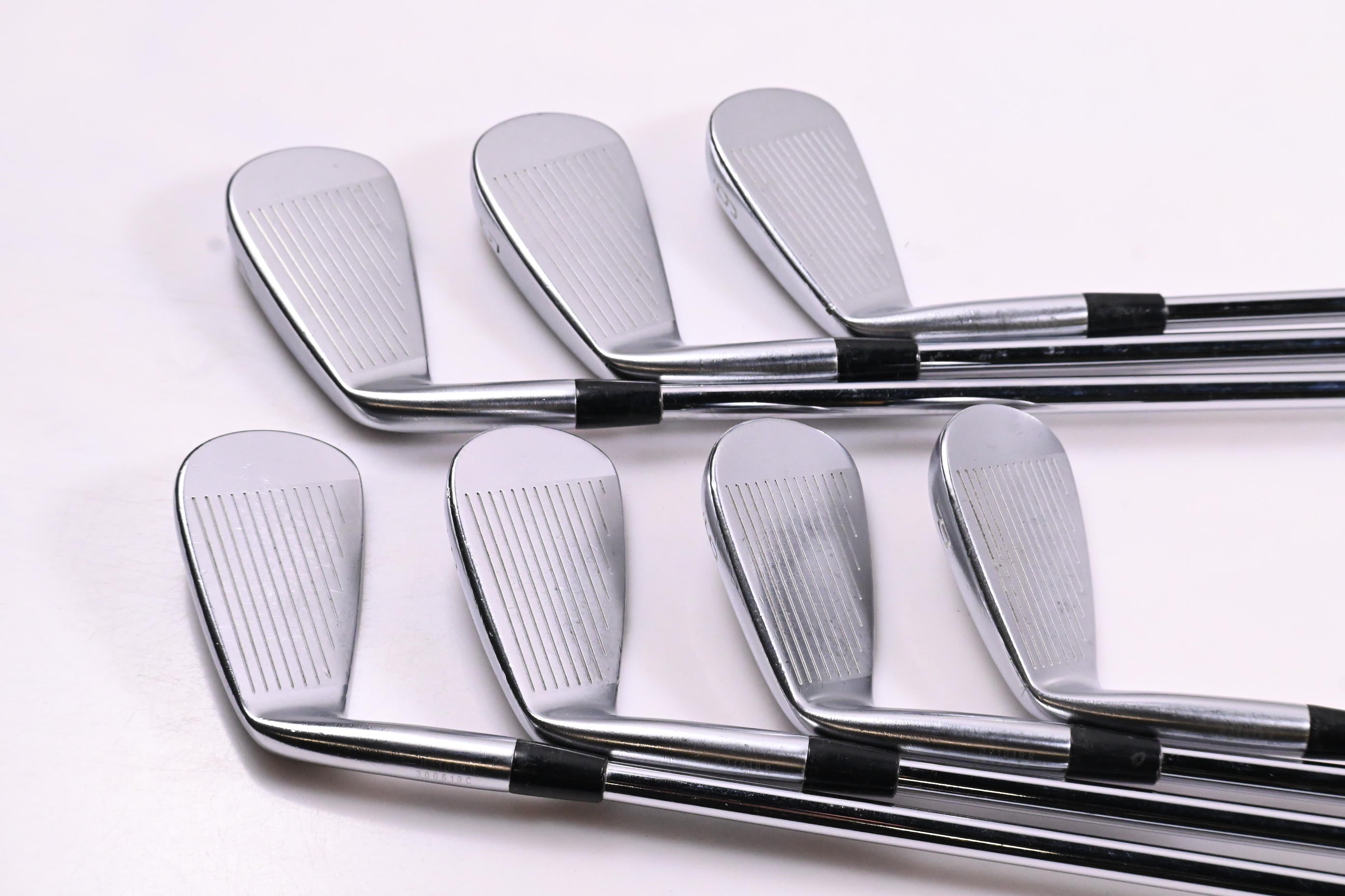 Mizuno JPX 919 Hot Metal/Forged Irons / 4-PW / Stiff Flex AMT Tour White S300