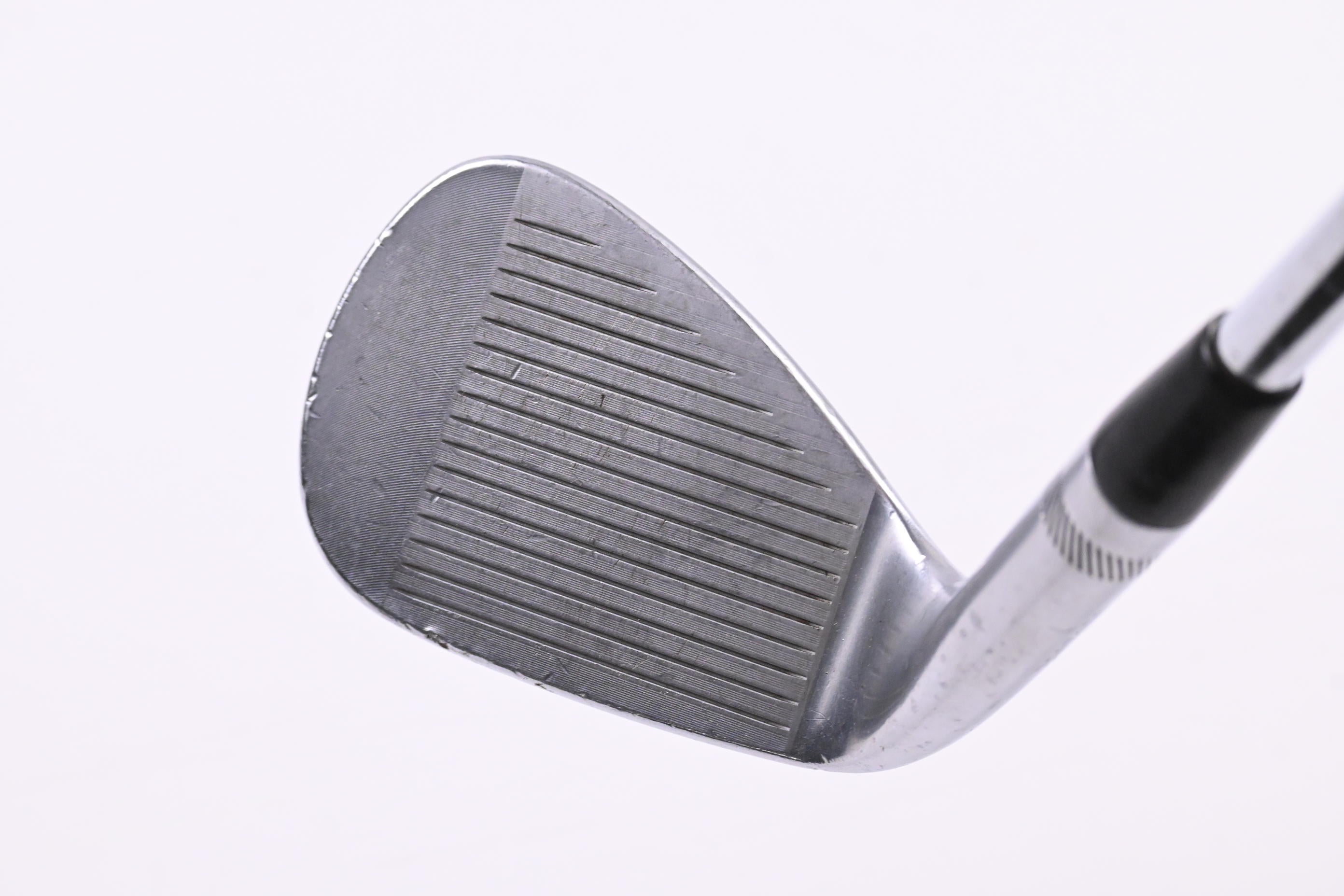 Titleist Vokey SM8 Pitching Wedge / 48 Degree / Regular Flex AMT Black R300