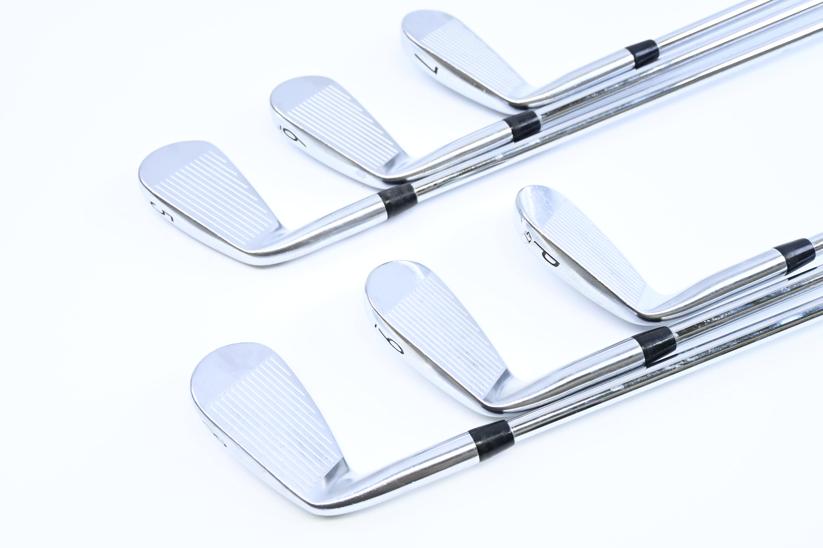 Titleist MB 620 Irons / 5-PW / Regular Flex NS Pro 880 AMC Shafts