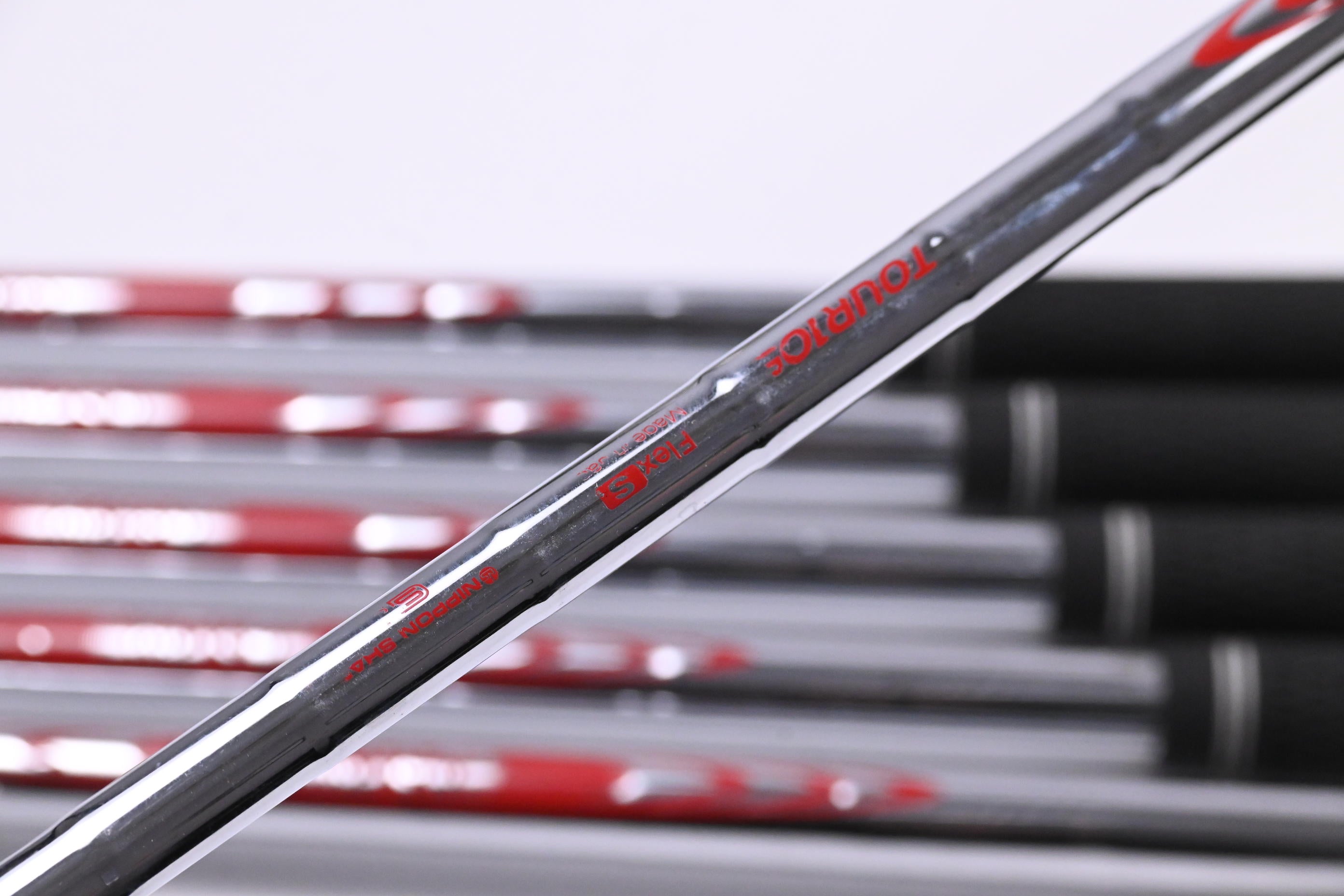 Ping i59 Irons / 5-PW / Black Dot / Stiff Flex N.S.PRO Modus3 Tour 105 Shafts