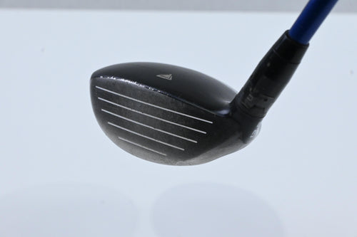 Titleist 915 FD #3 Wood / 13.5 Degree / Stiff Flex Diamana S+ 82 Shaft