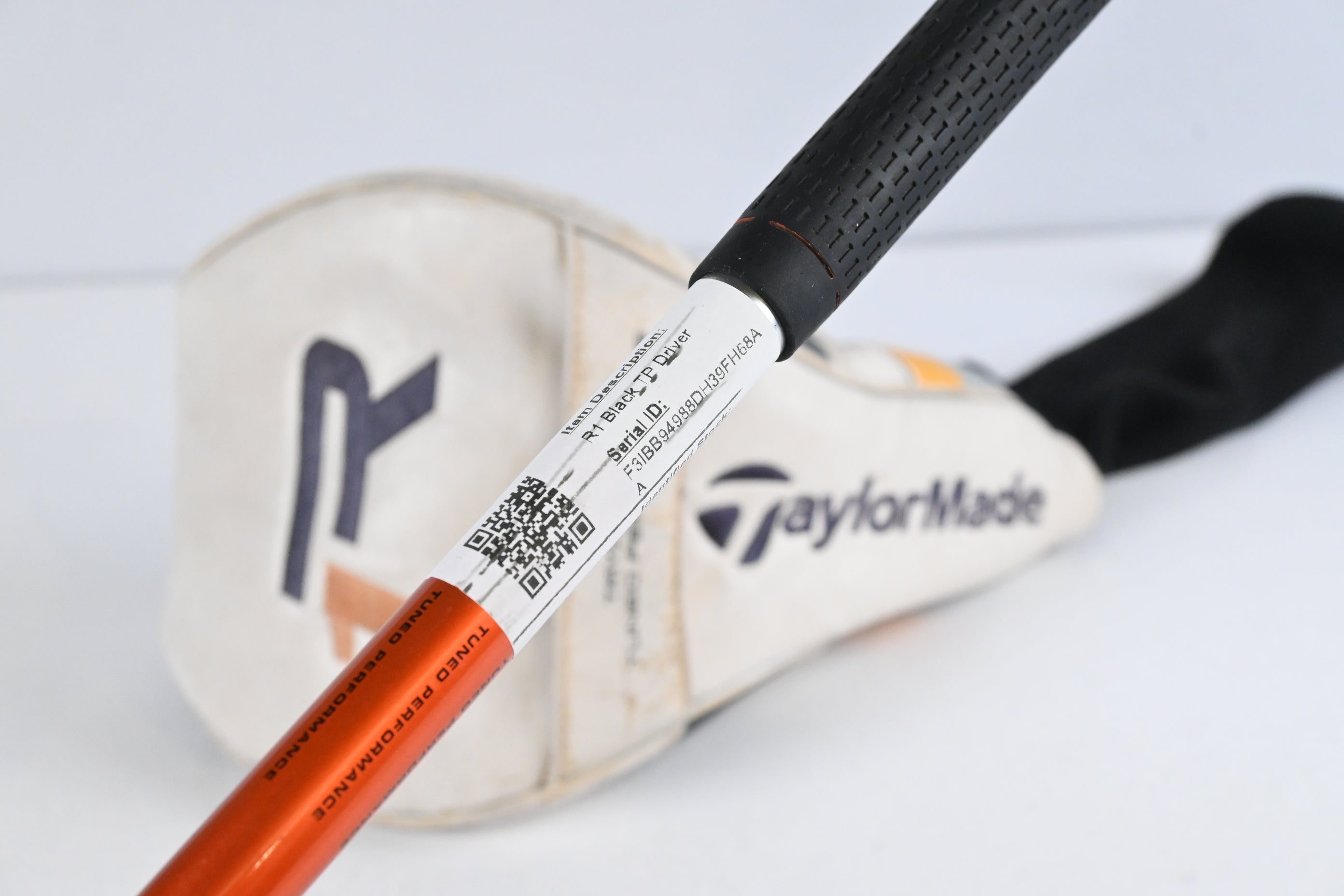 Taylormade R1 Black TP Driver / 8-12 Degree / Regular Flex Aldila RIP Phenom 55