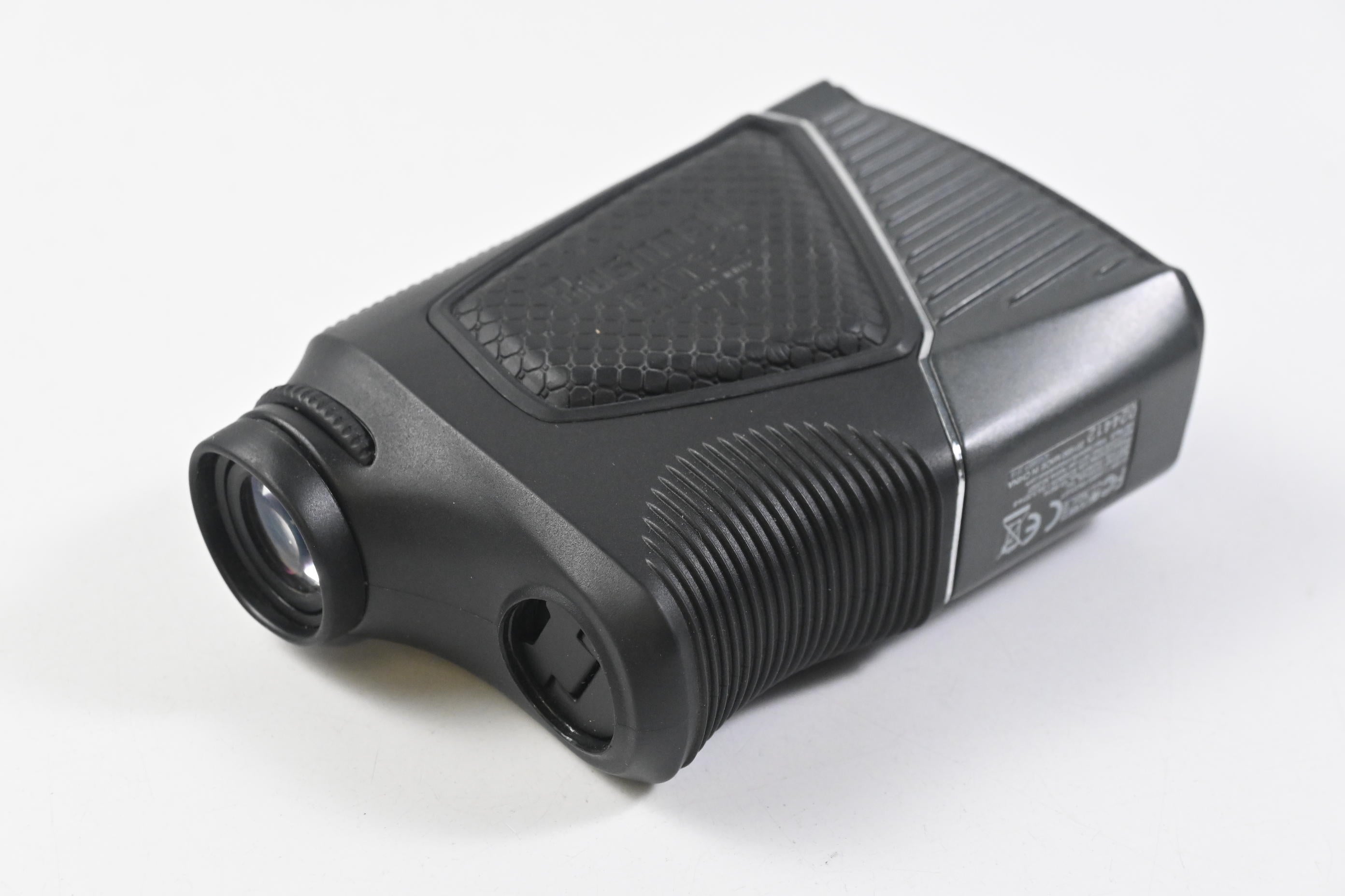 Bushnell Pro XE / Rangefinder