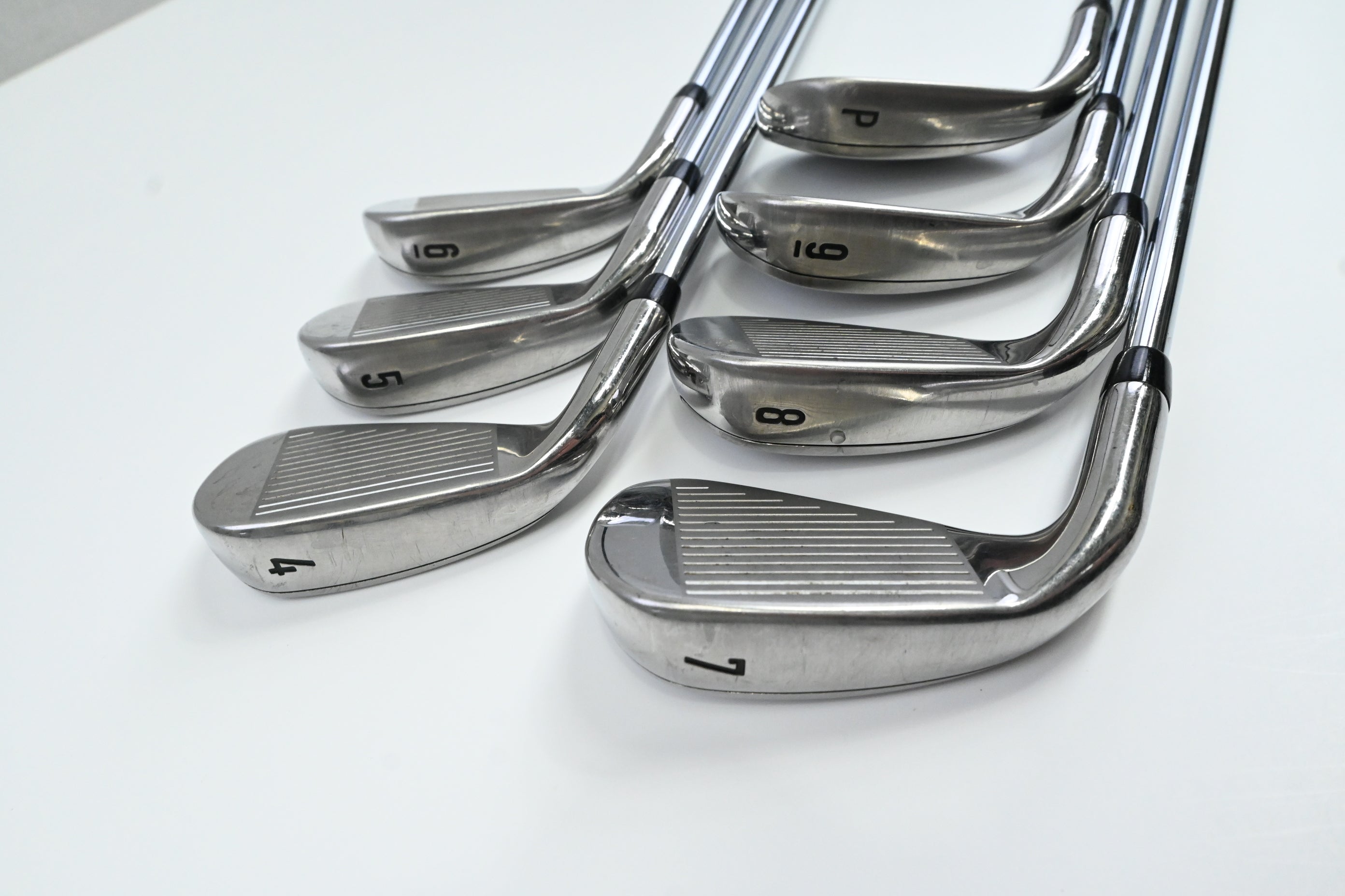 Callaway Mavrik Irons / 4-PW / Regular Flex Elevate 95 Shafts