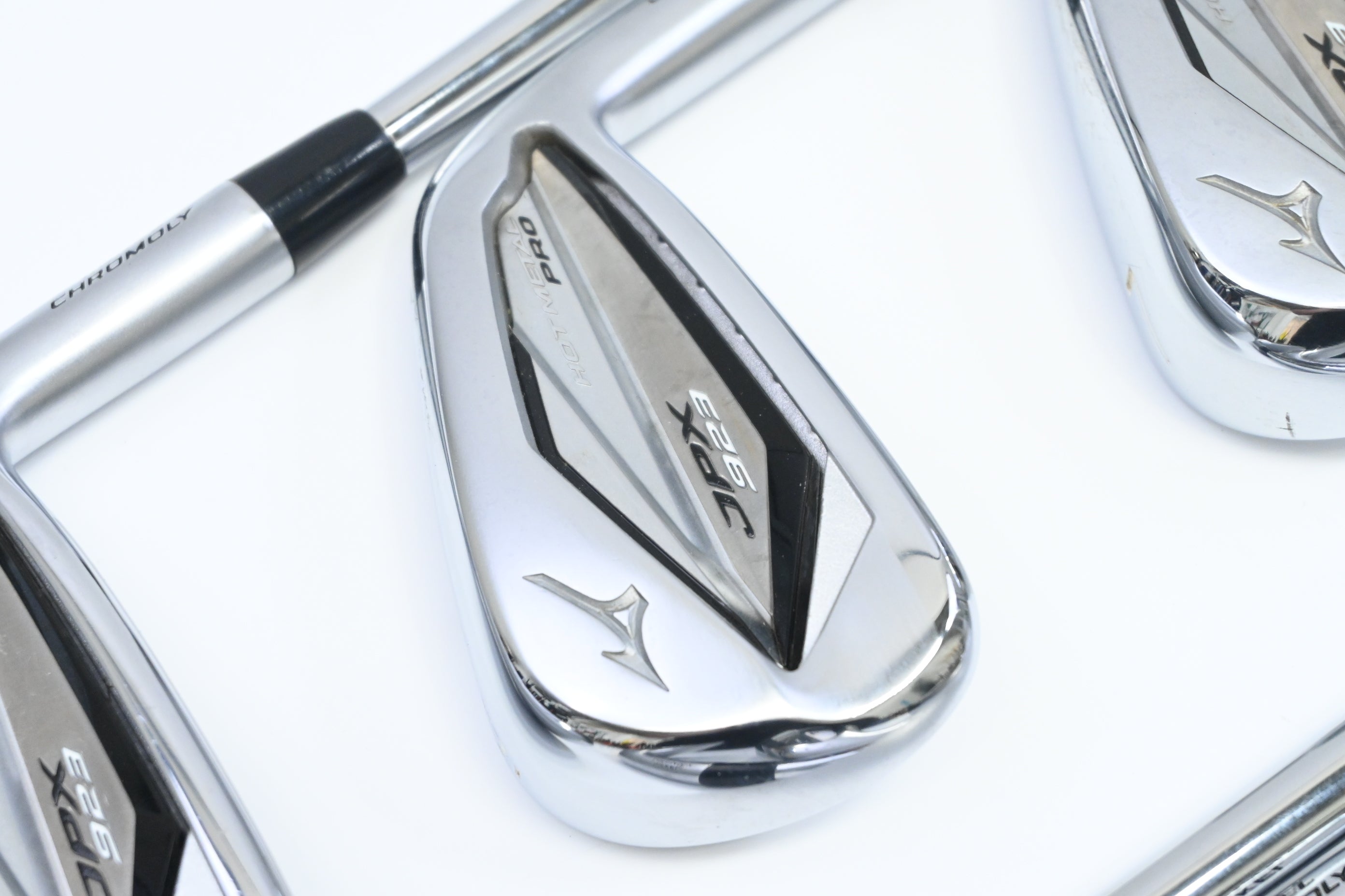 Mizuno JPX 923 Hot Metal Irons / 5-PW / Regular Flex Dynamic Gold 105 R300