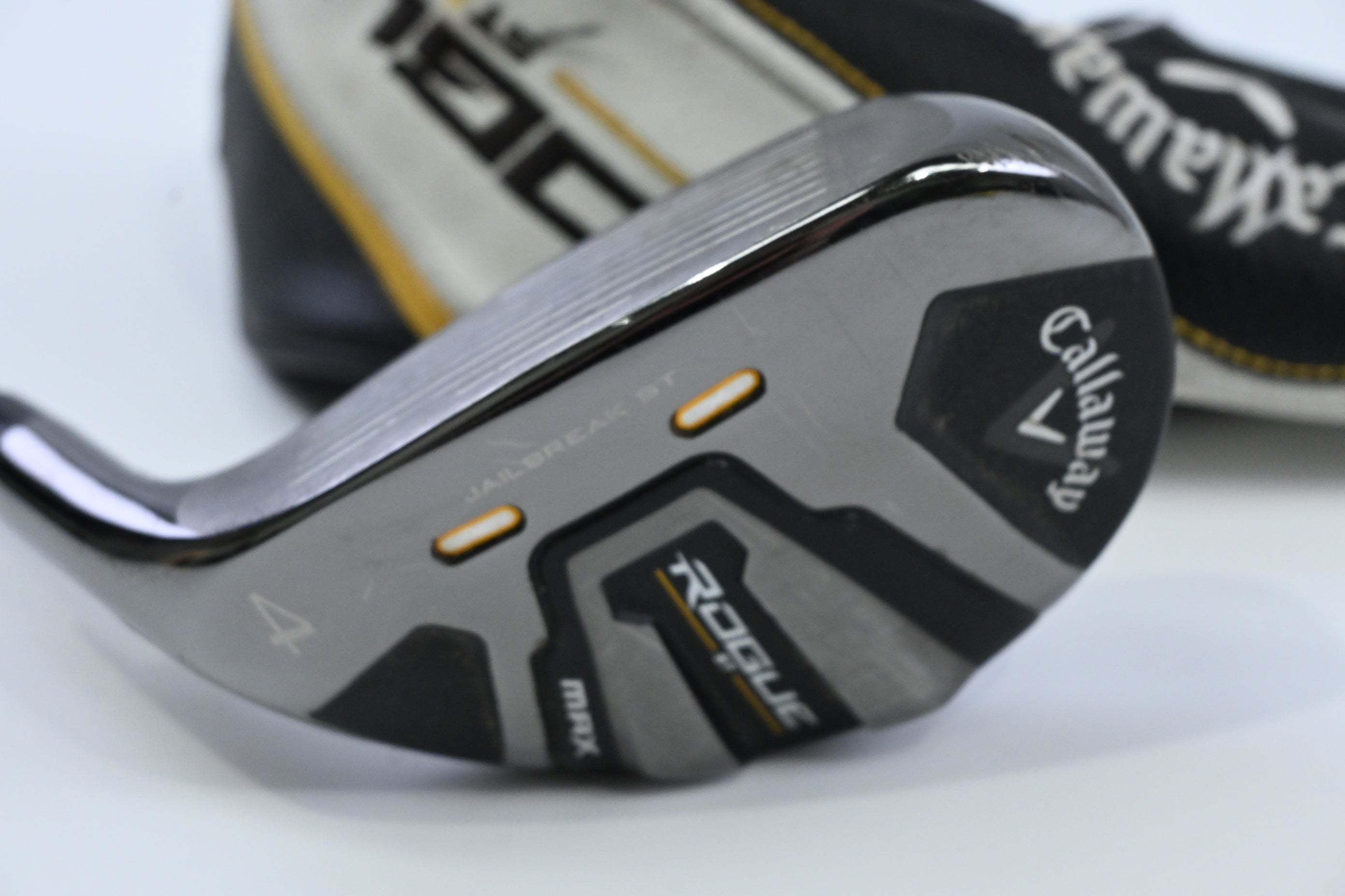 Left Hand Callaway Rogue ST Max #4 Hybrid / 20 Degree / Regular Flex Tensei AV