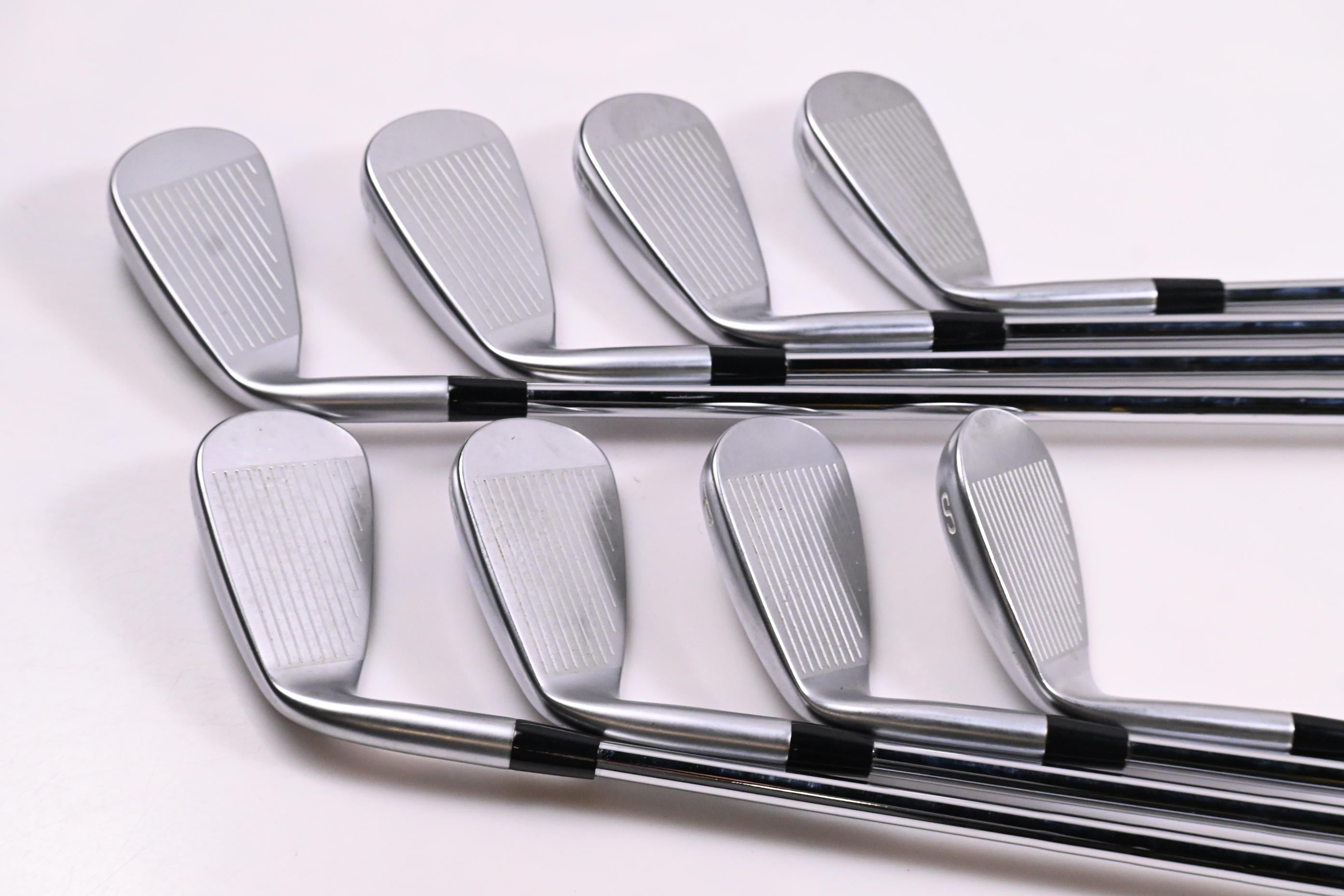 Mizuno JPX 923 Hot Metal HL Irons / 4-PW+SW / Regular Flex KBS $-Taper Lite 95