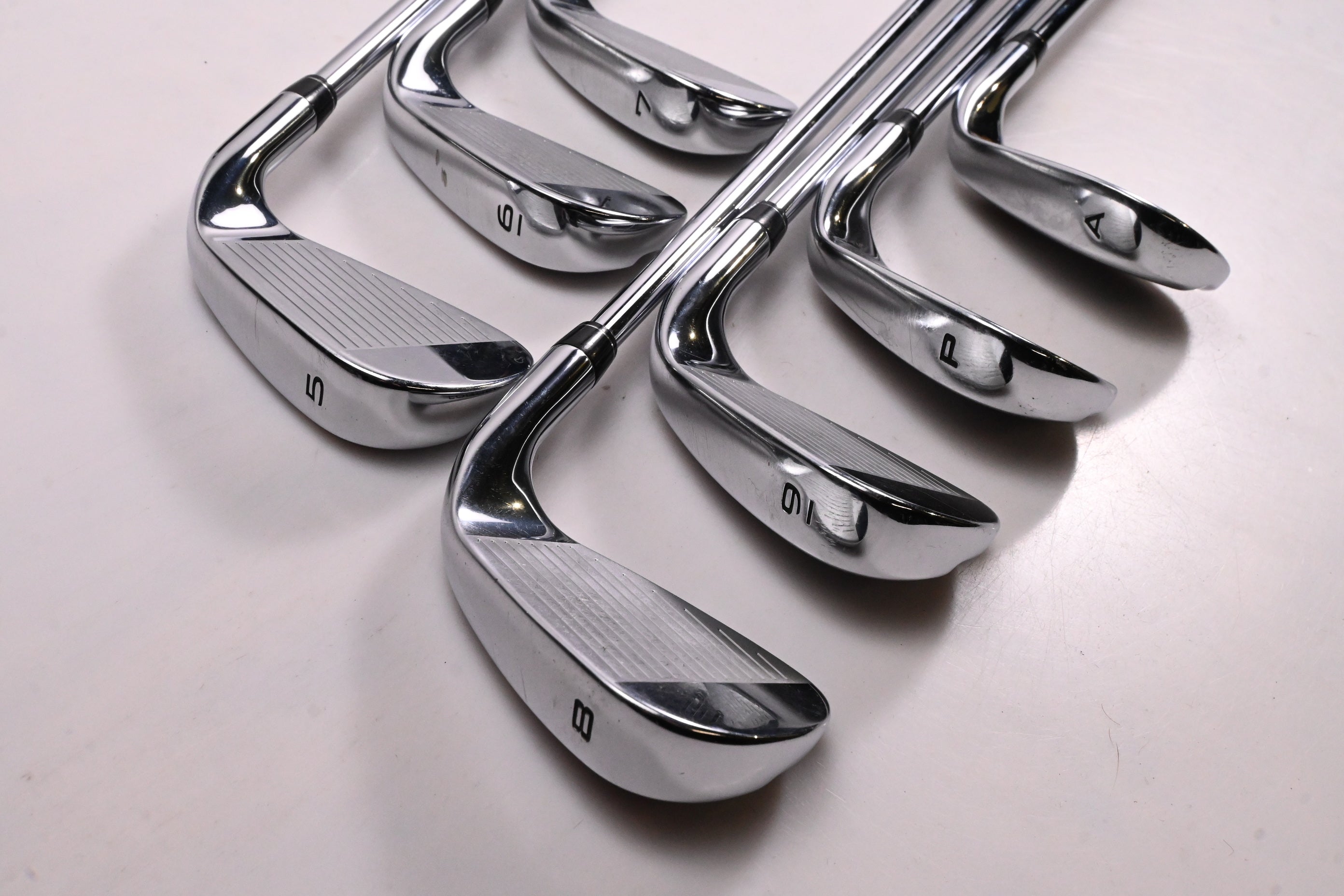 Left Hand Callaway Paradym X Irons / 5-PW+AW / Regular Flex Elevate MPH 85