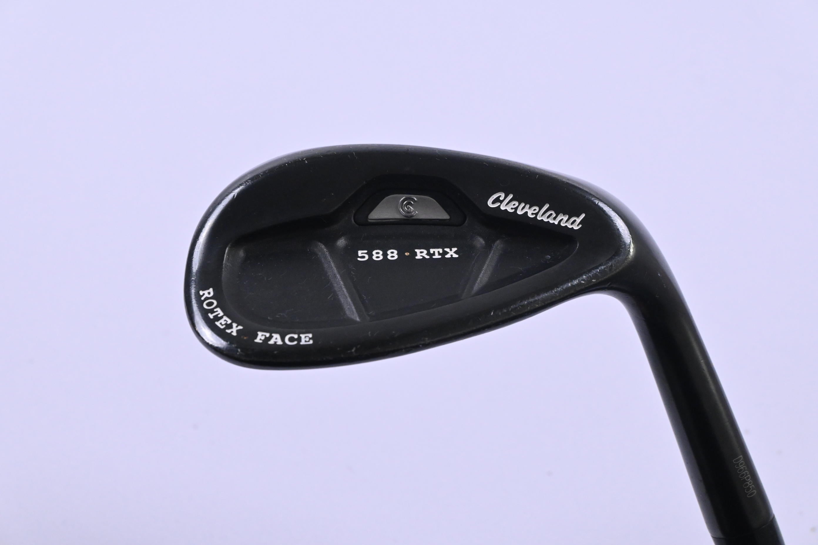 Cleveland 588 RTX Gap Wedge / 52 Degree / Wedge Flex Dynamic Gold Shaft